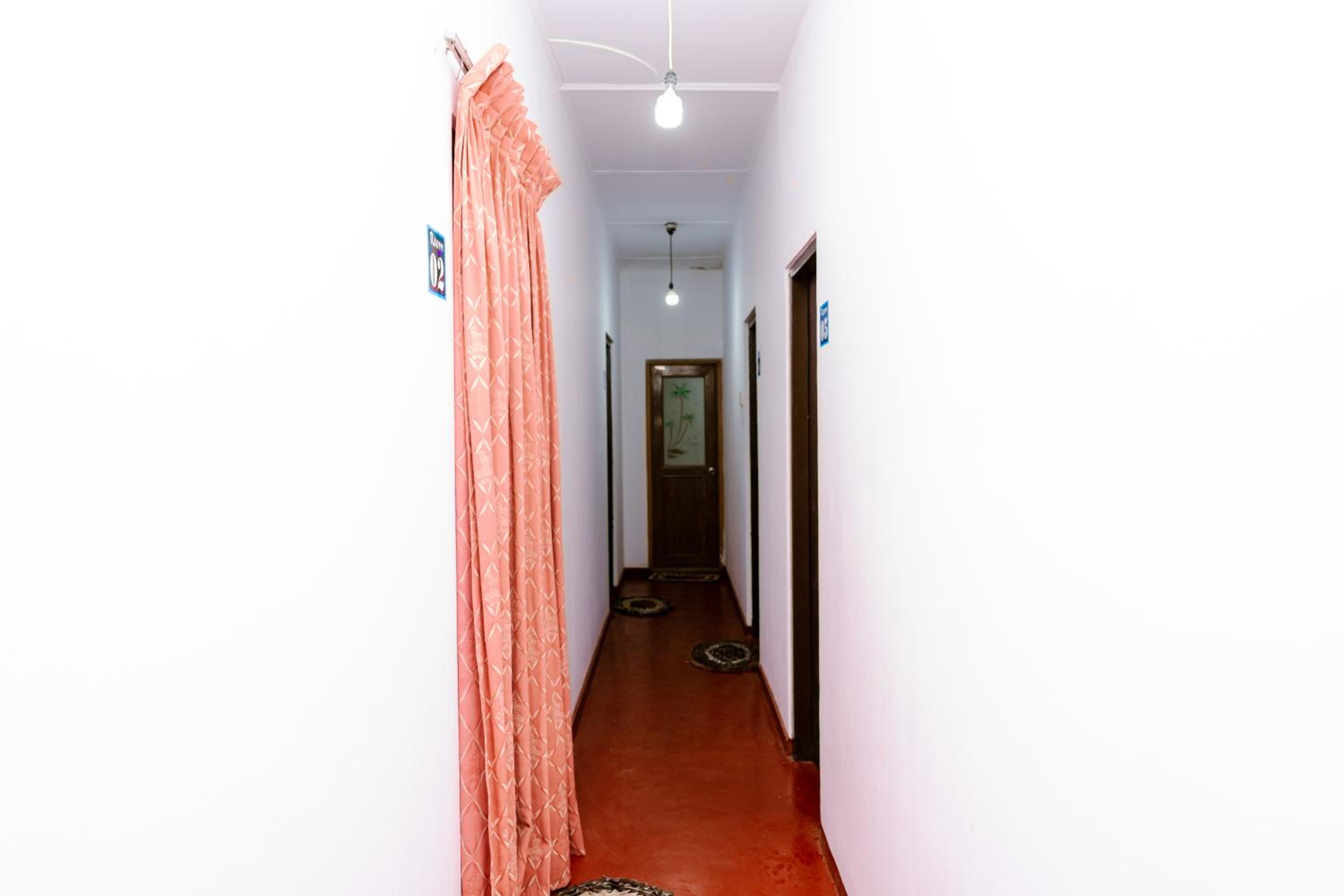 Double Room with Garden View - Photo 8