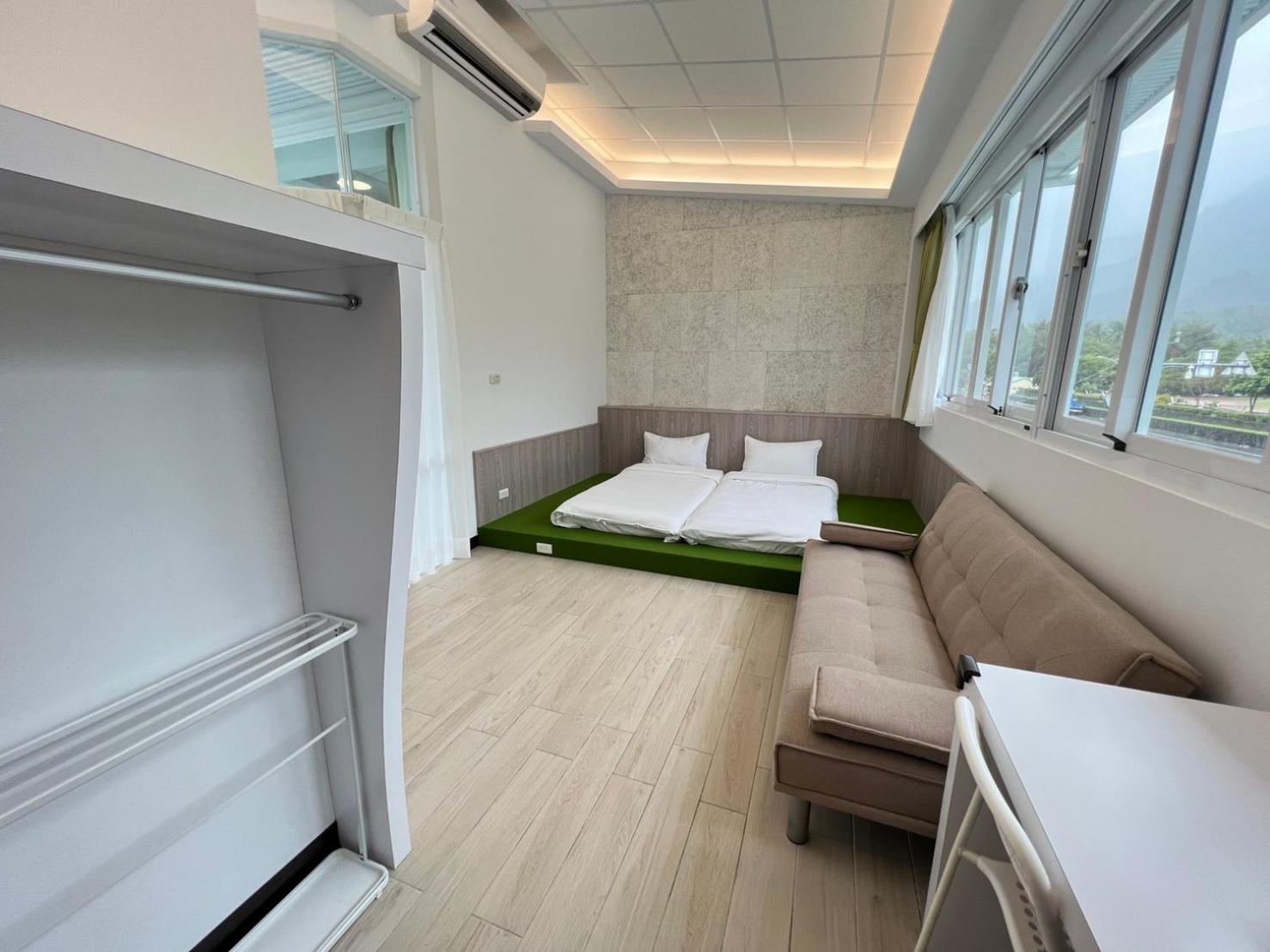 Family Suite with Balcony photo 1