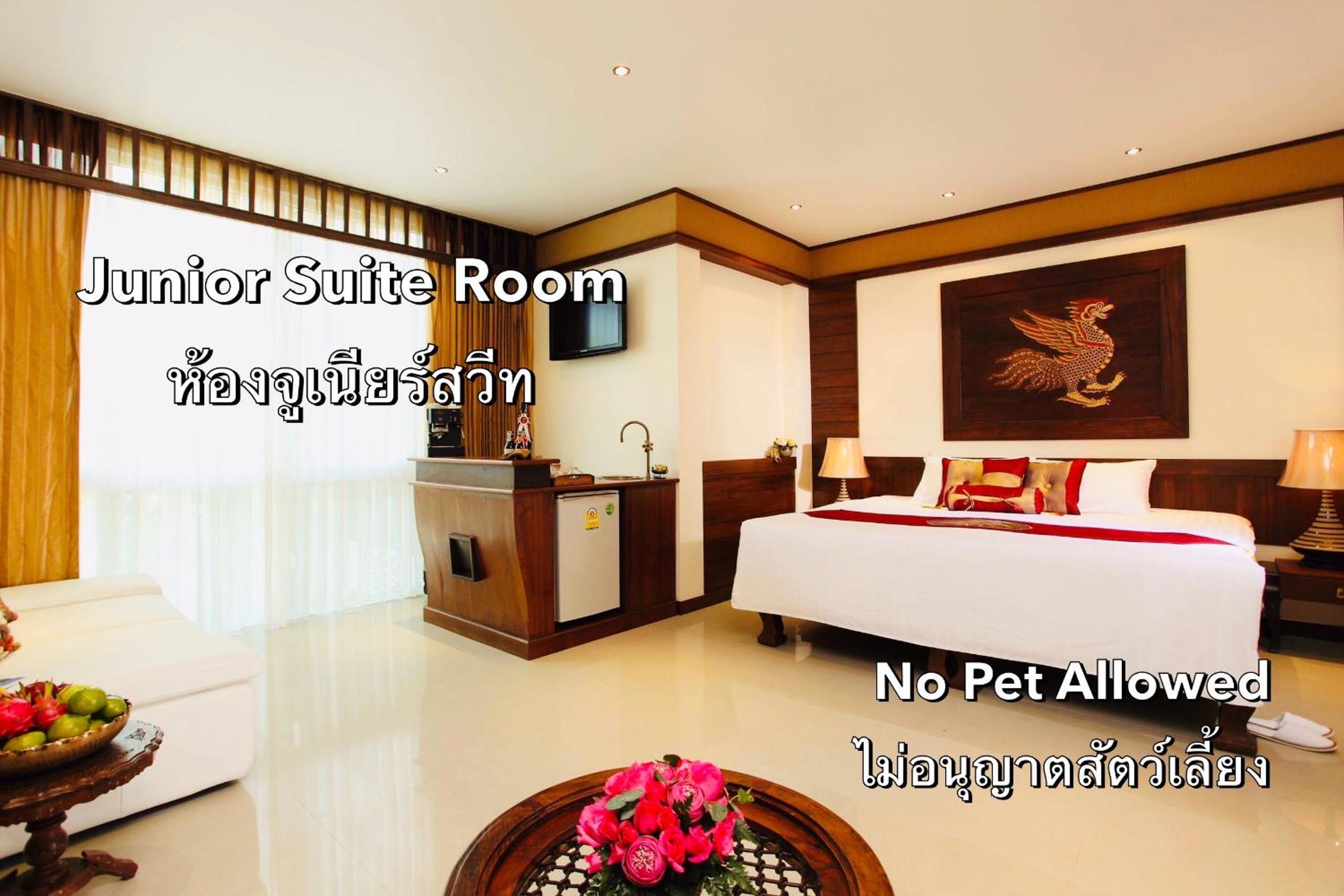 Junior Suite - Photo 12