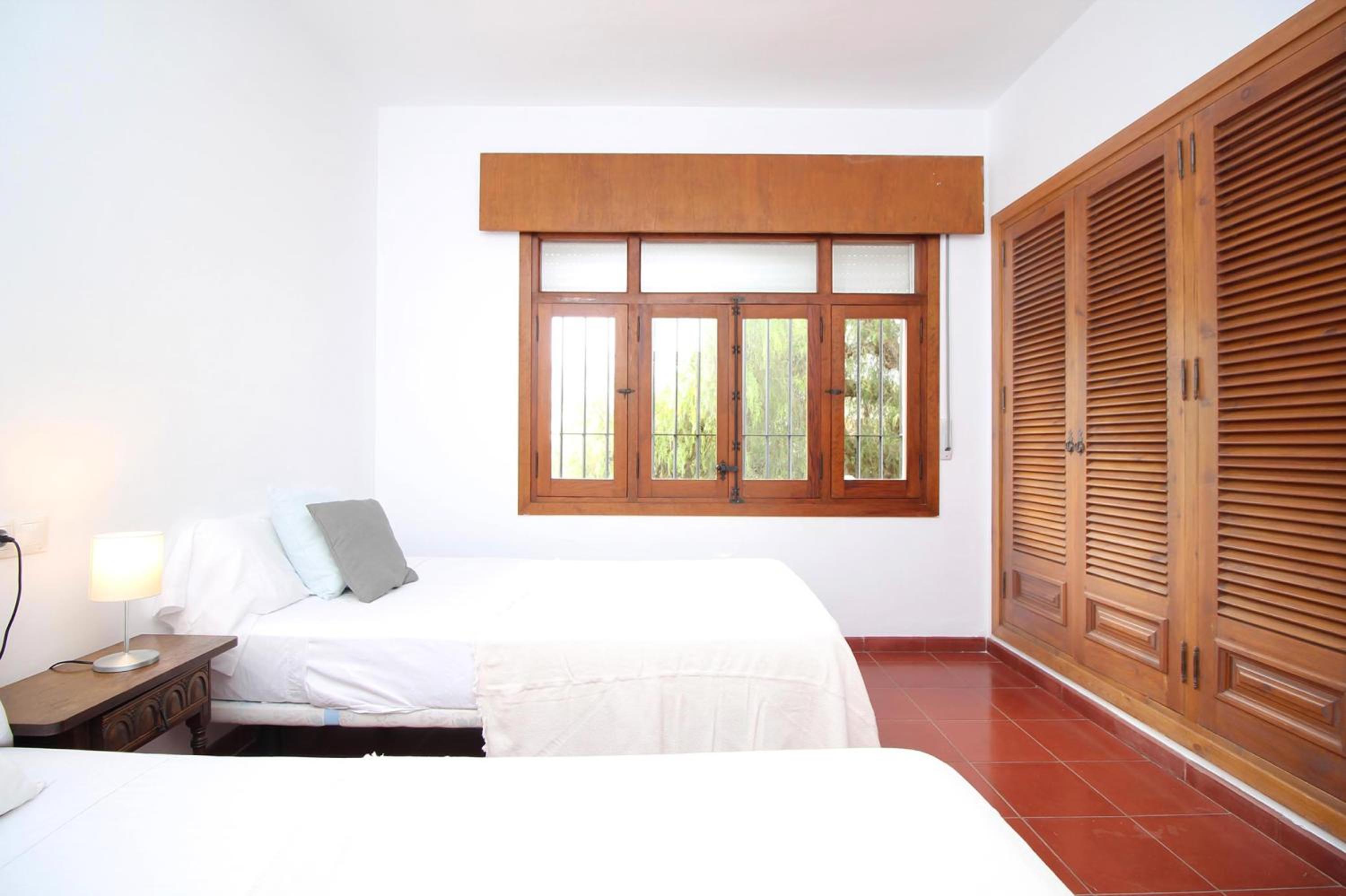Villa photo 2