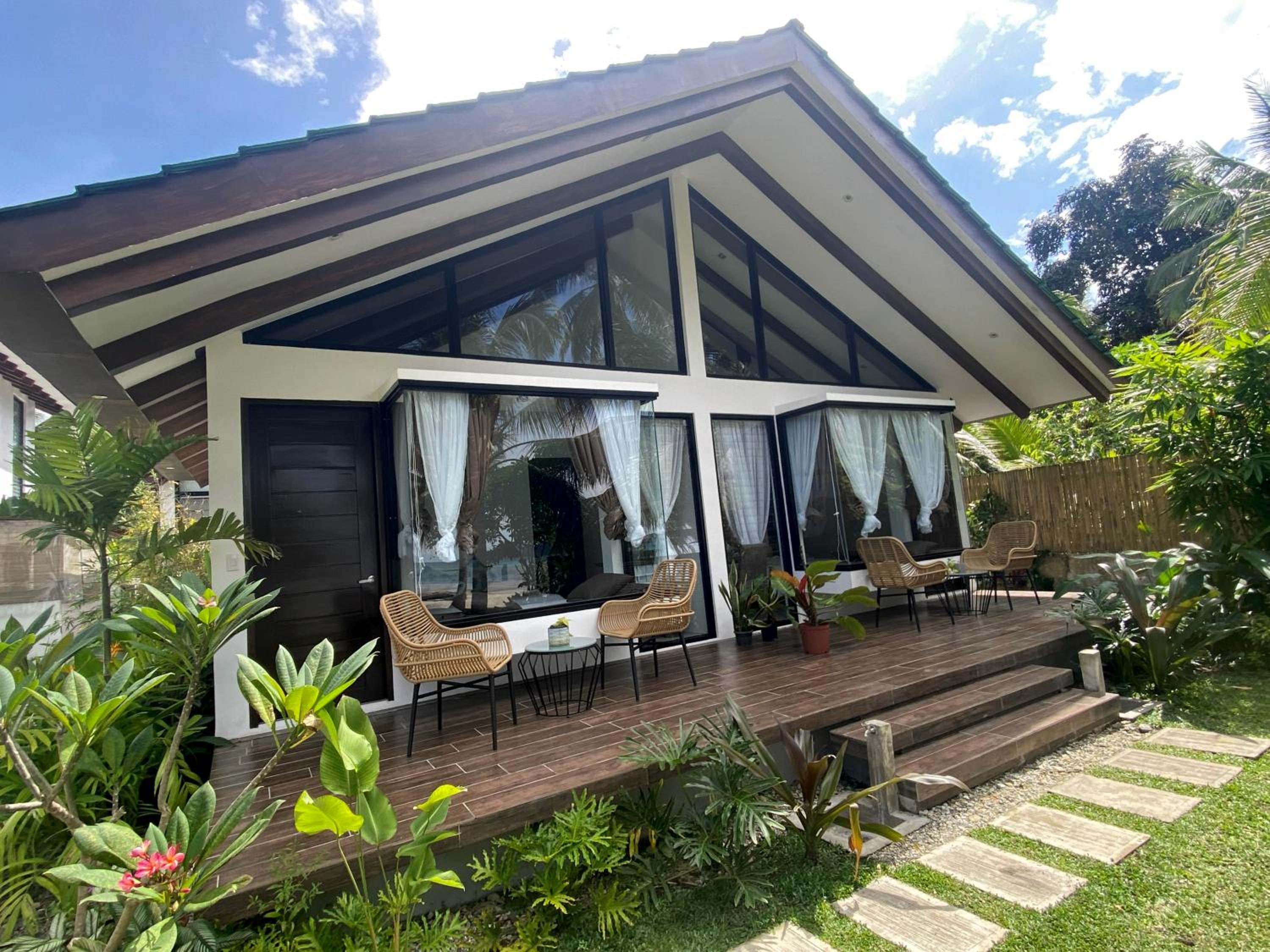Superior Bungalow photo 3