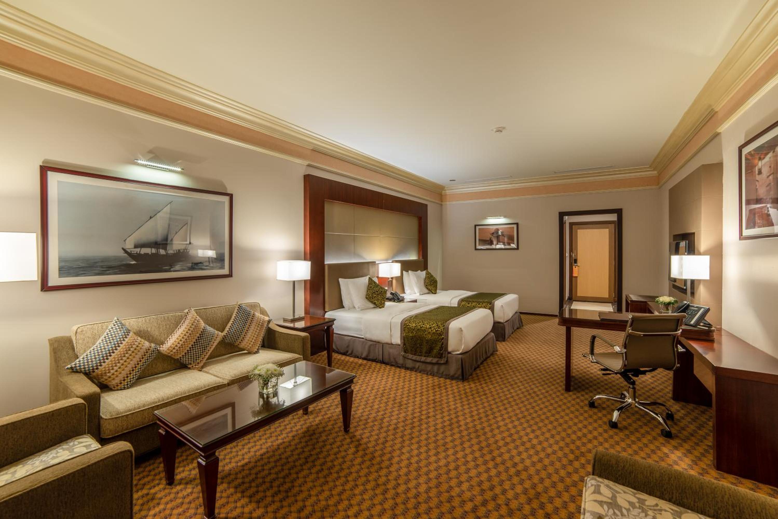 Deluxe Twin Room - Non-Smoking - Photo 3