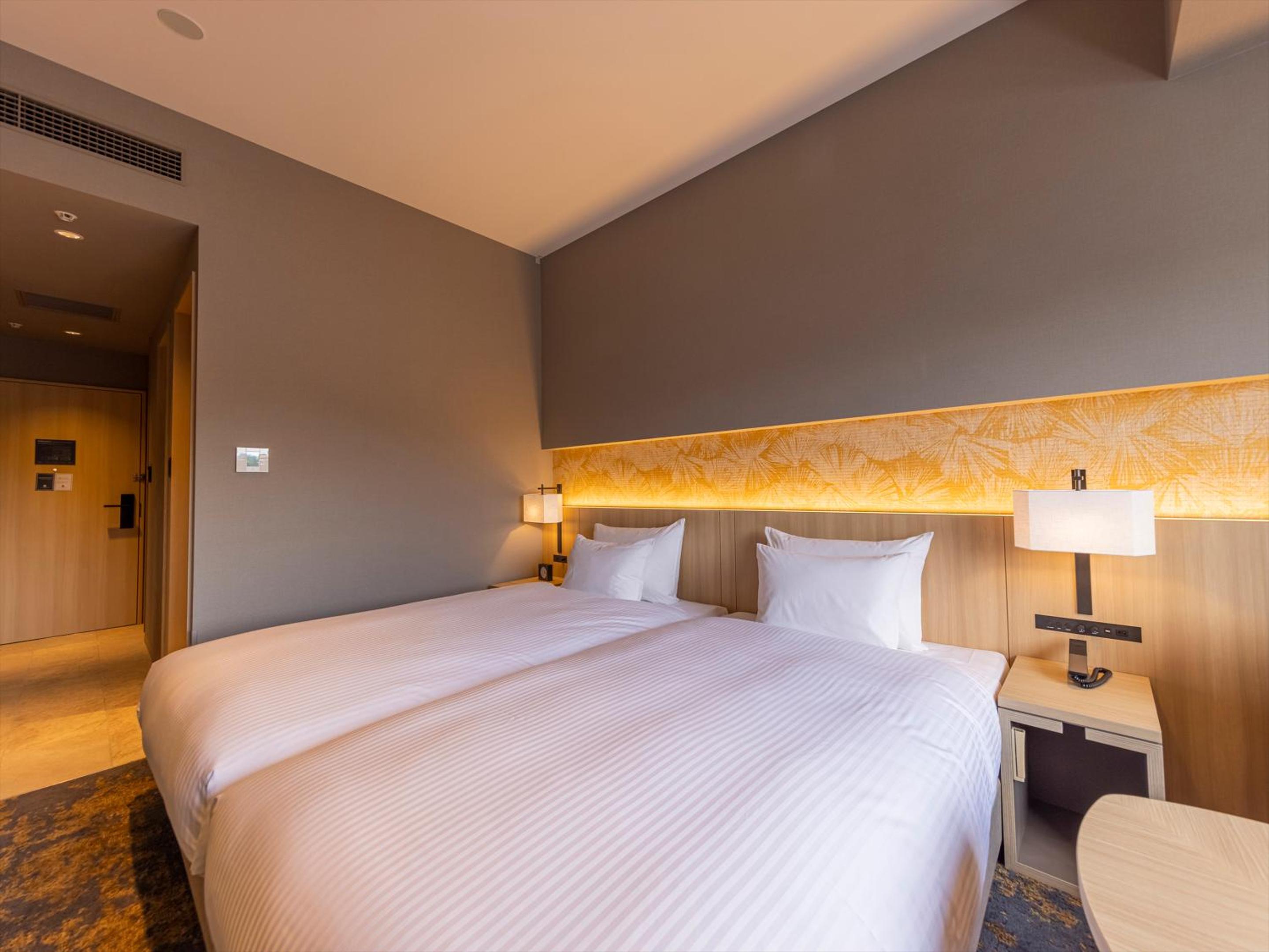 Moderate Twin Room (2 Adults) - Non-Smoking - Photo 5
