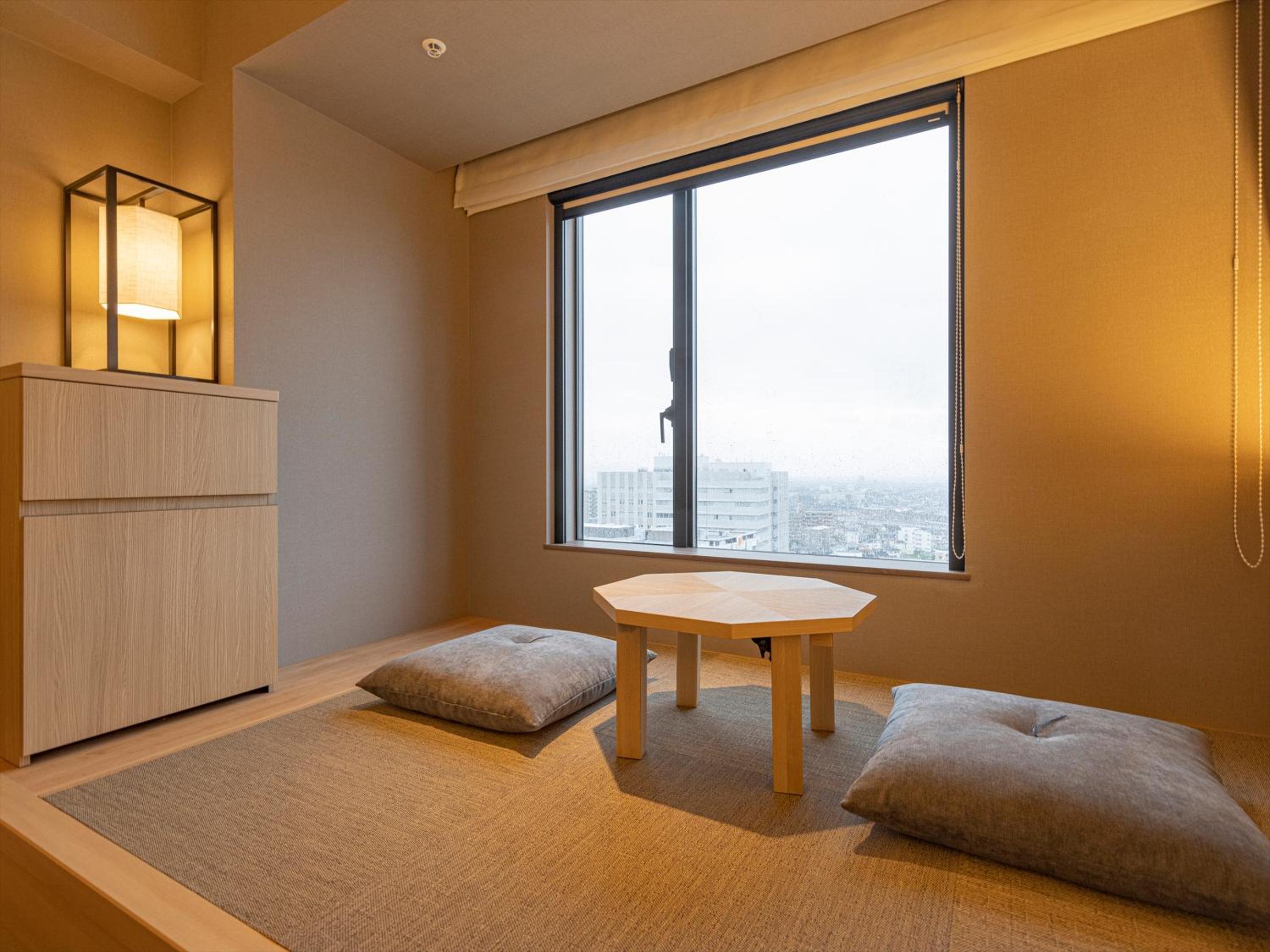 Deluxe Twin Room with Tatami Space (2 Adults) - Non-Smoking  - Photo 14