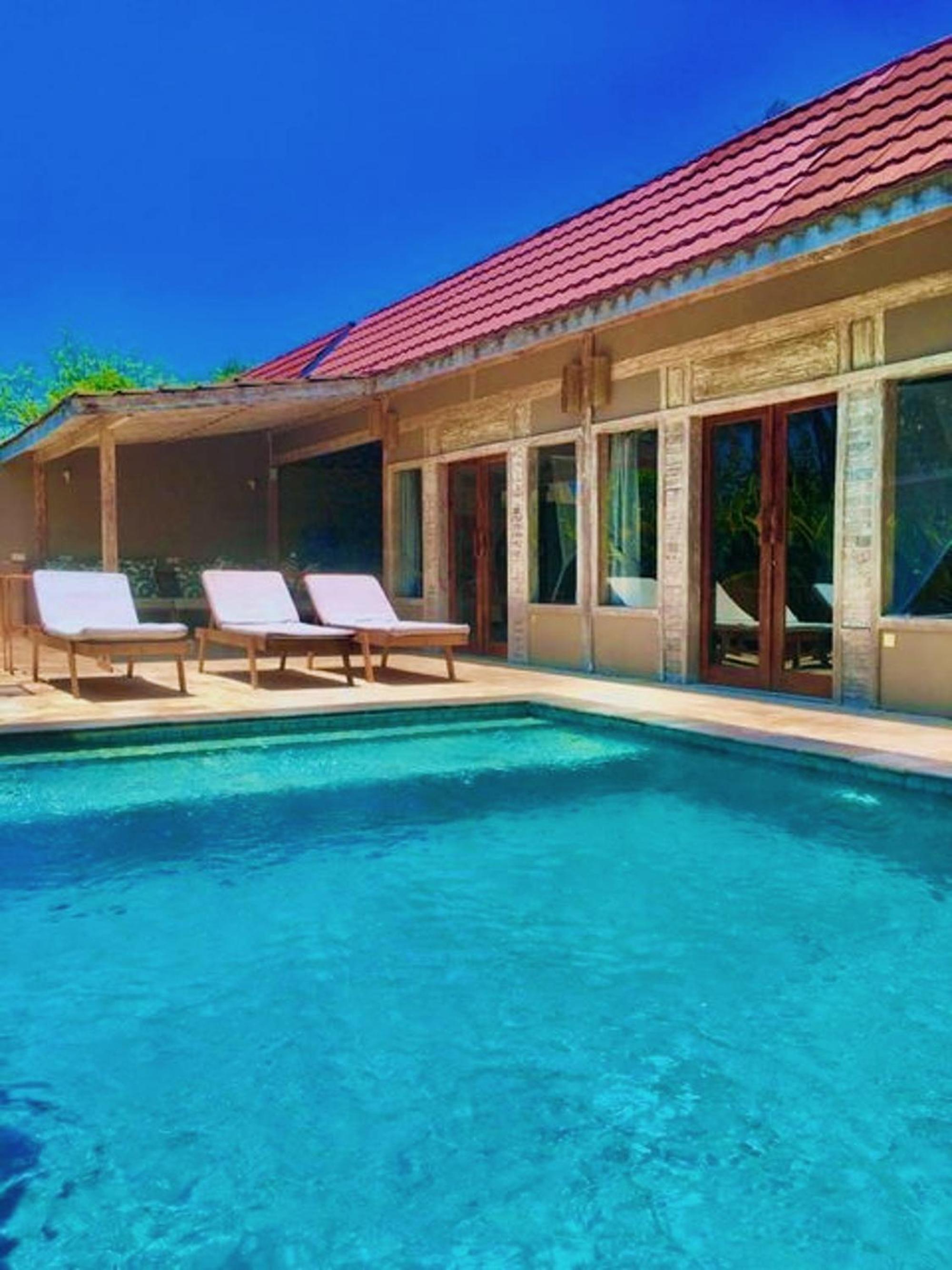Three-Bedroom Villa - Photo 14