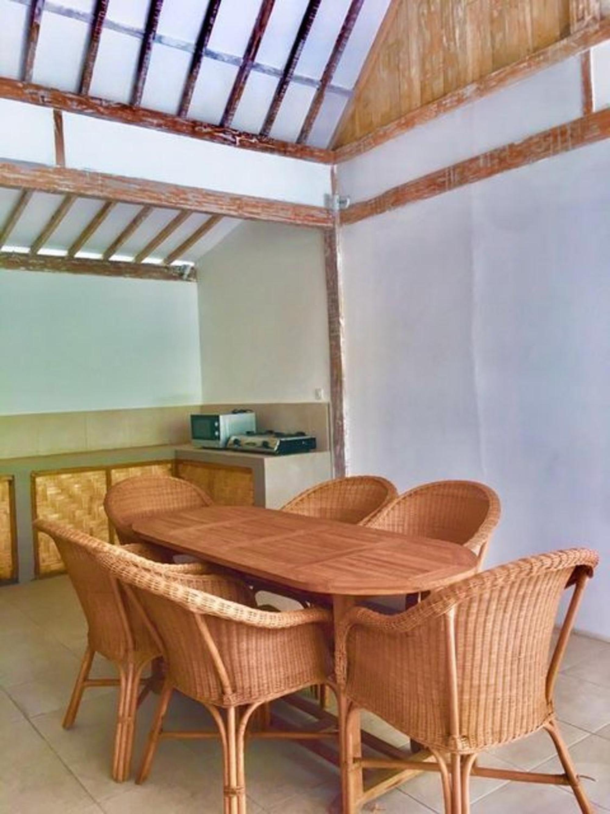 Three-Bedroom Villa - Photo 5