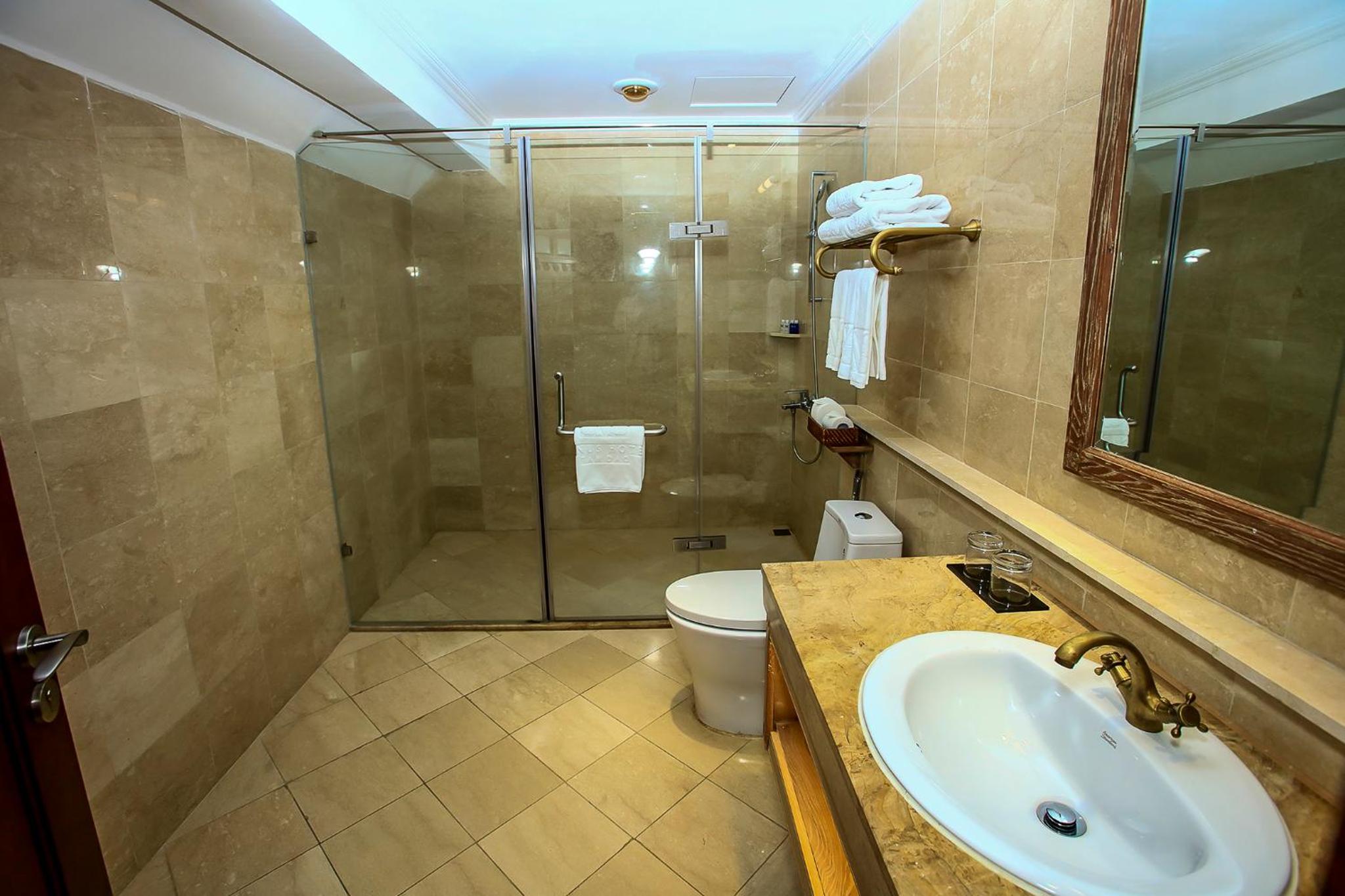 Deluxe Triple Room - Photo 5