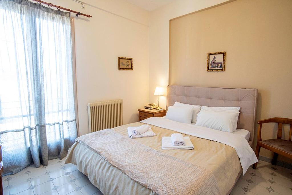 Double or Twin Room - Photo 3