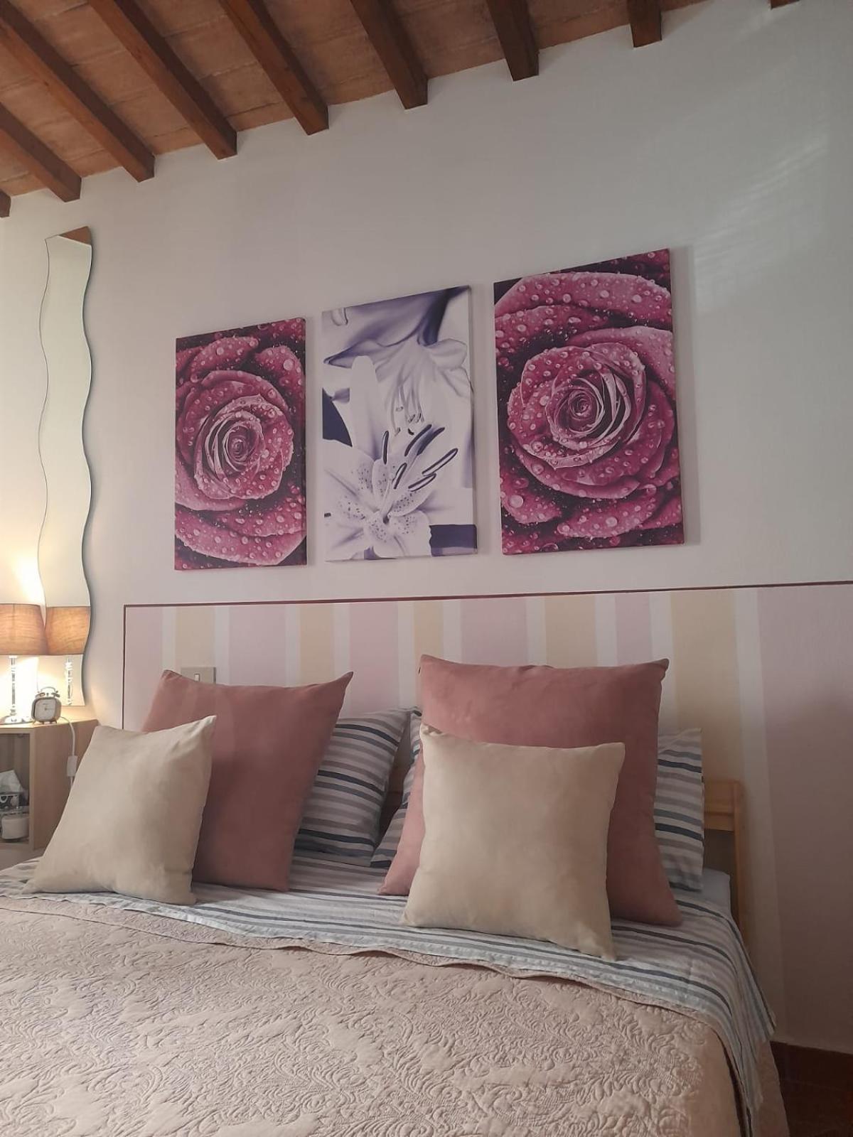 One-Bedroom Apartment - Photo 37