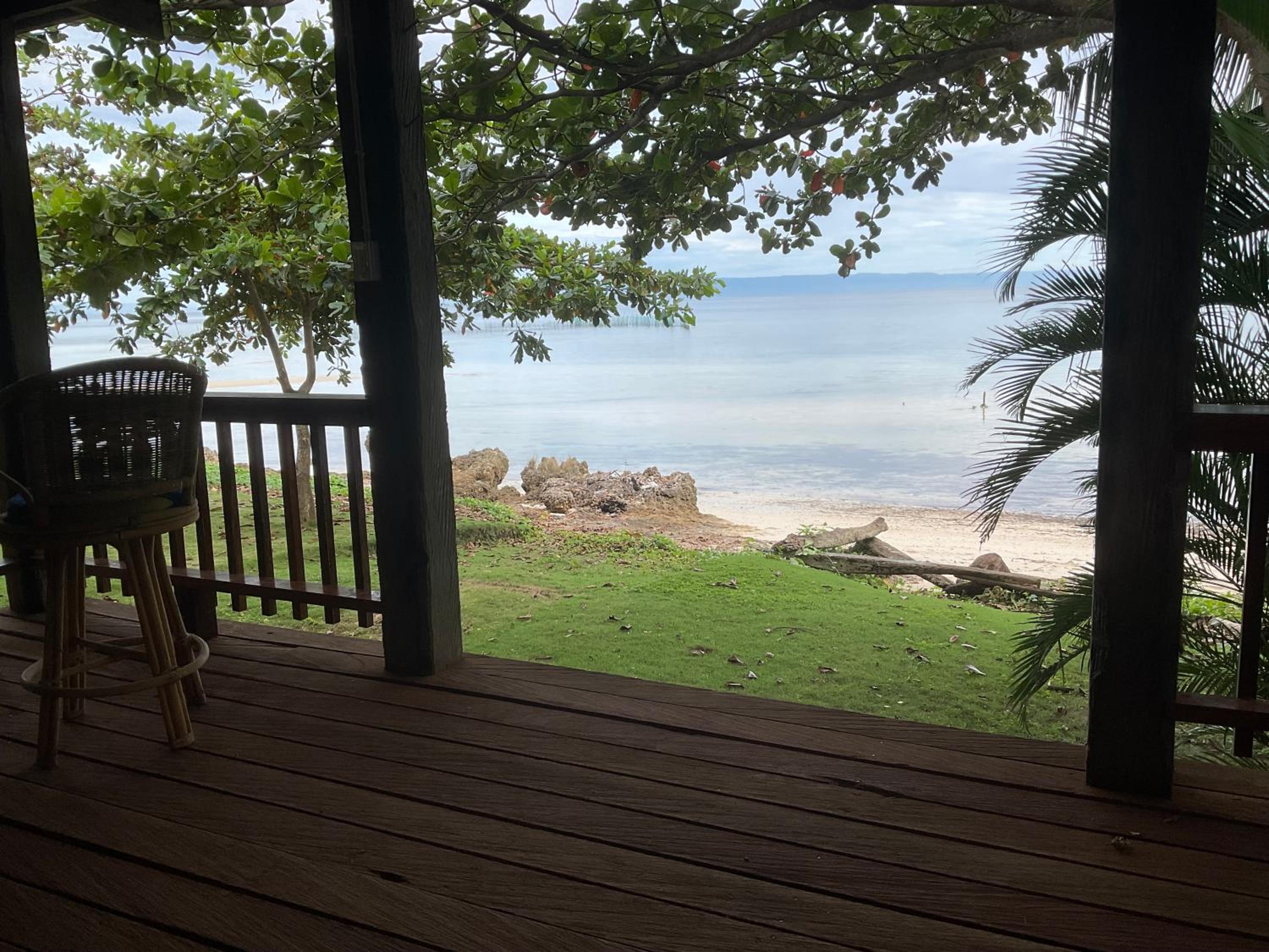 Bungalow - Beach Front - Photo 5