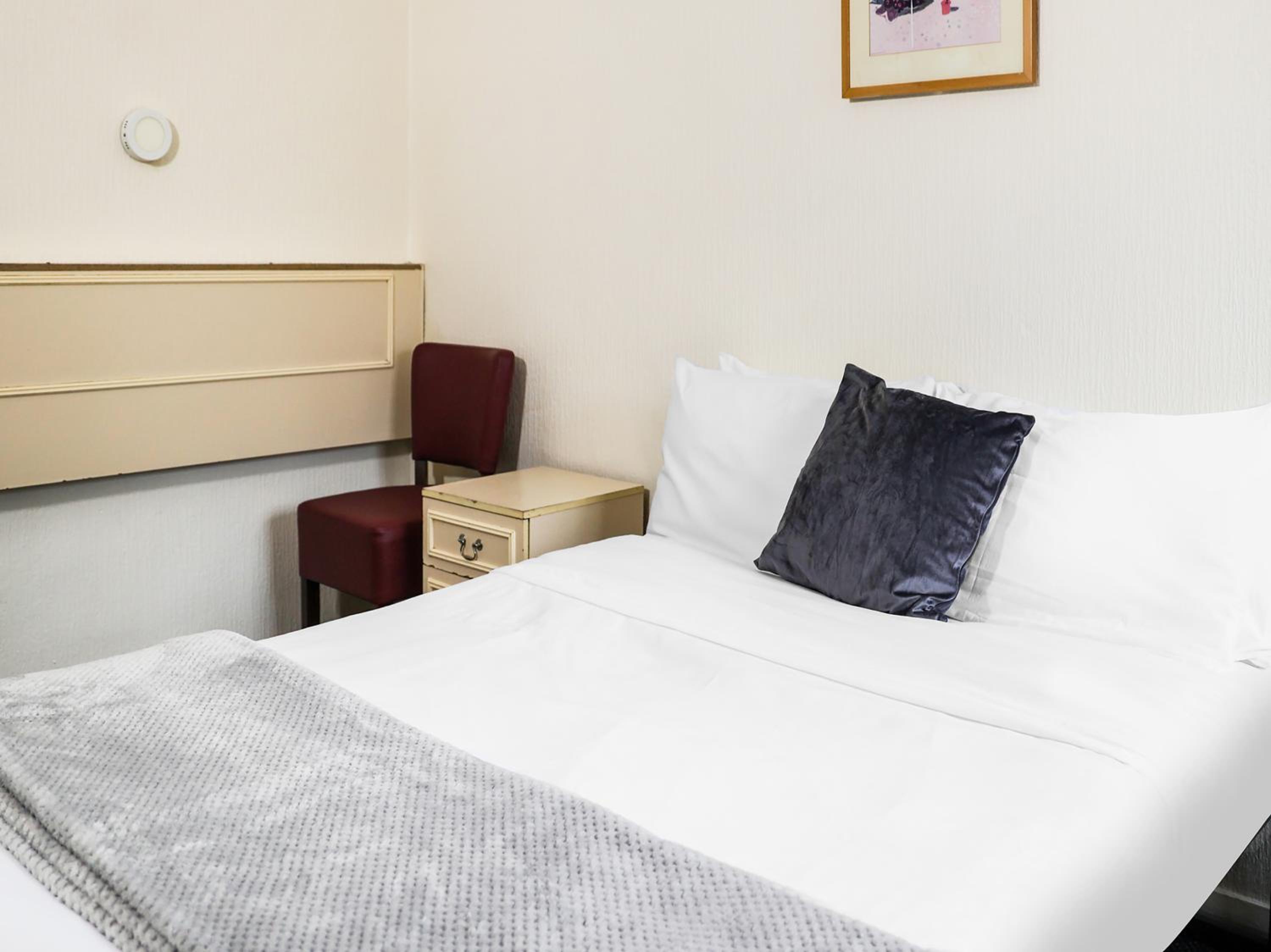 Standard Double Room photo 2