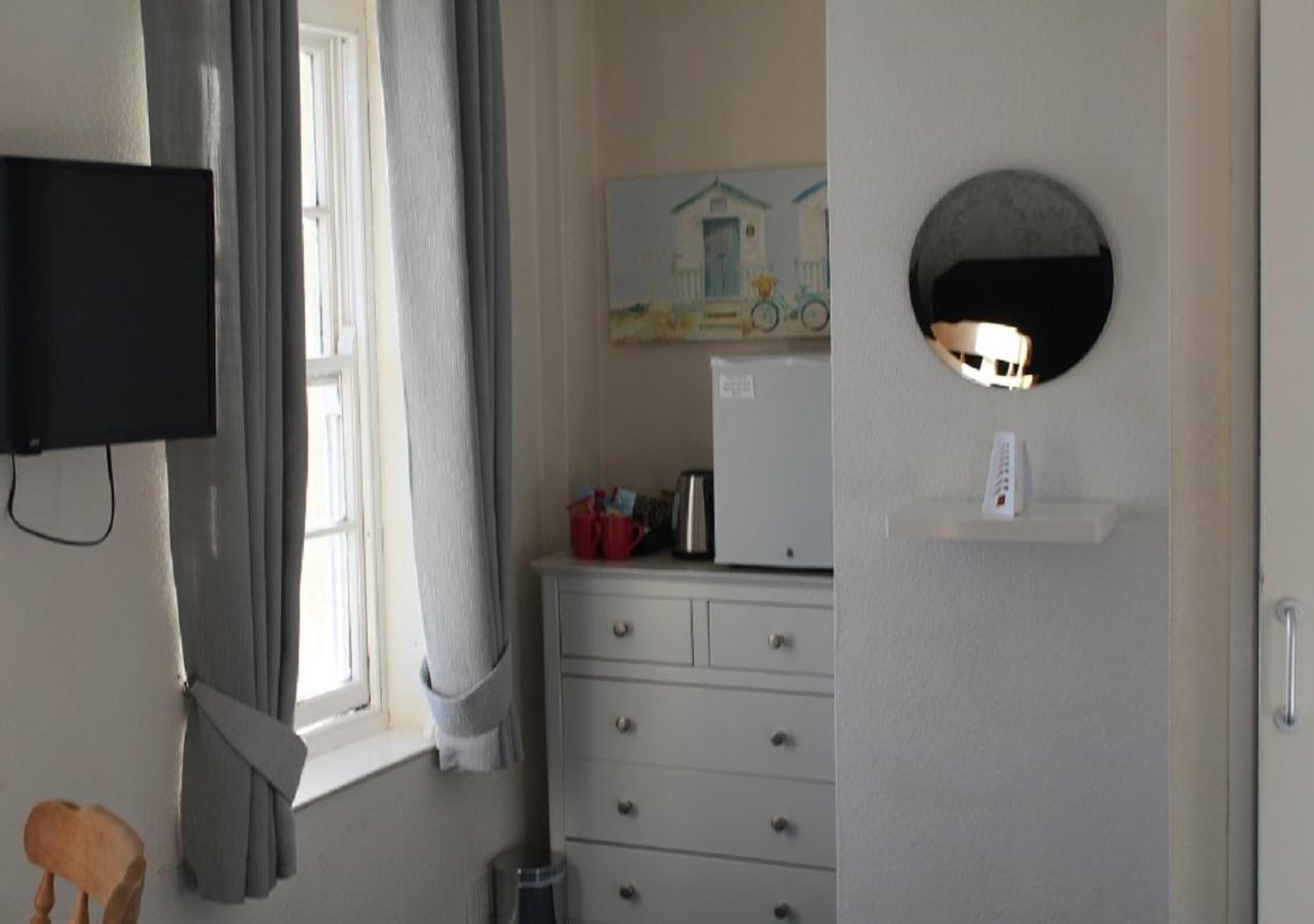 Double Room with Sea View - Room 6 photo 3