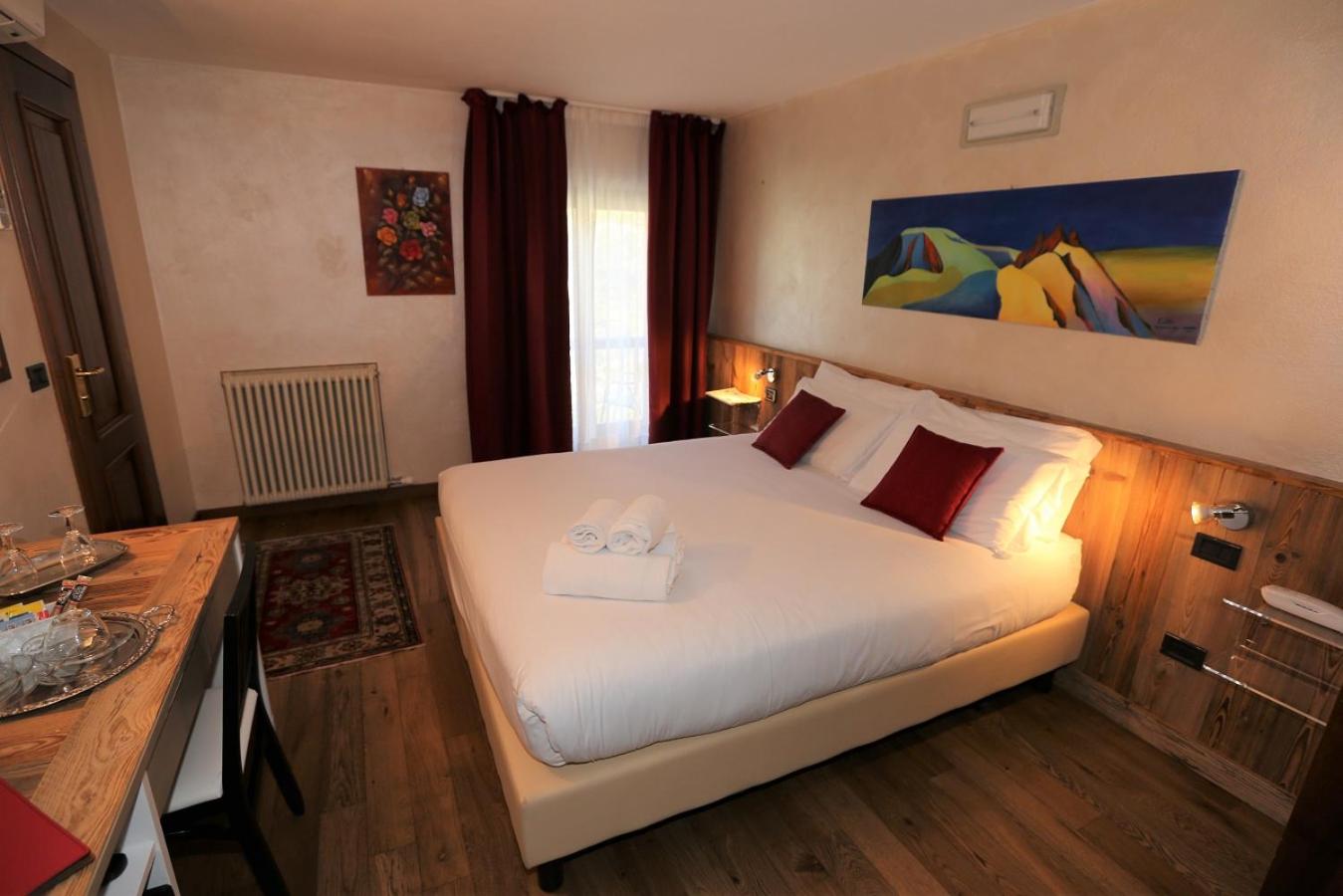 Double Room - Photo 1