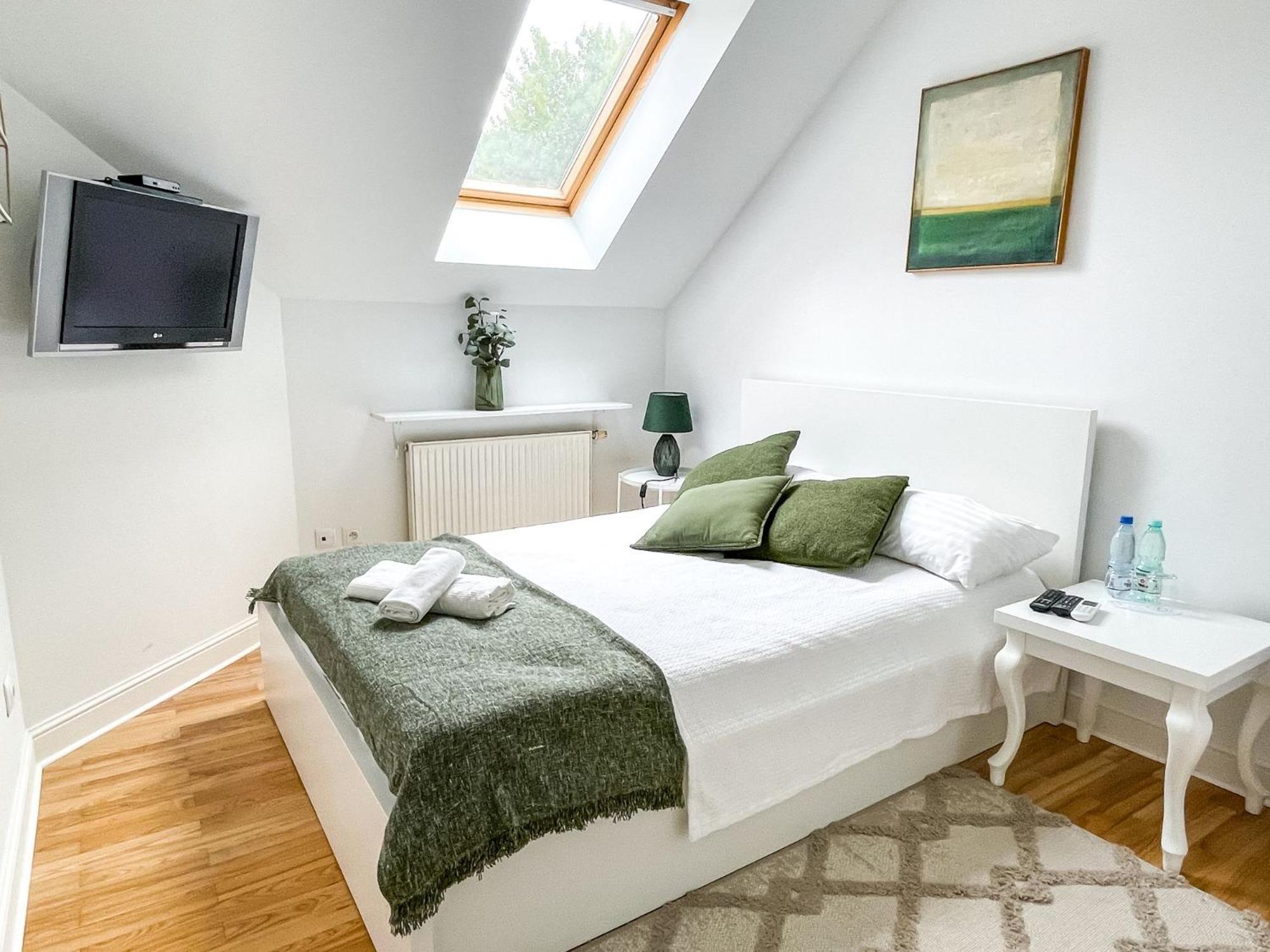Single Room photo 3