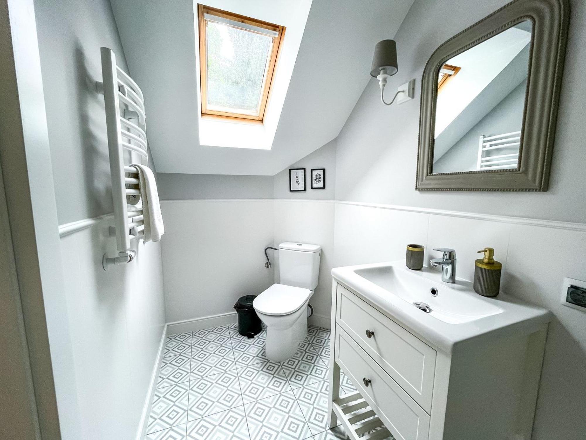 Single Room photo 2