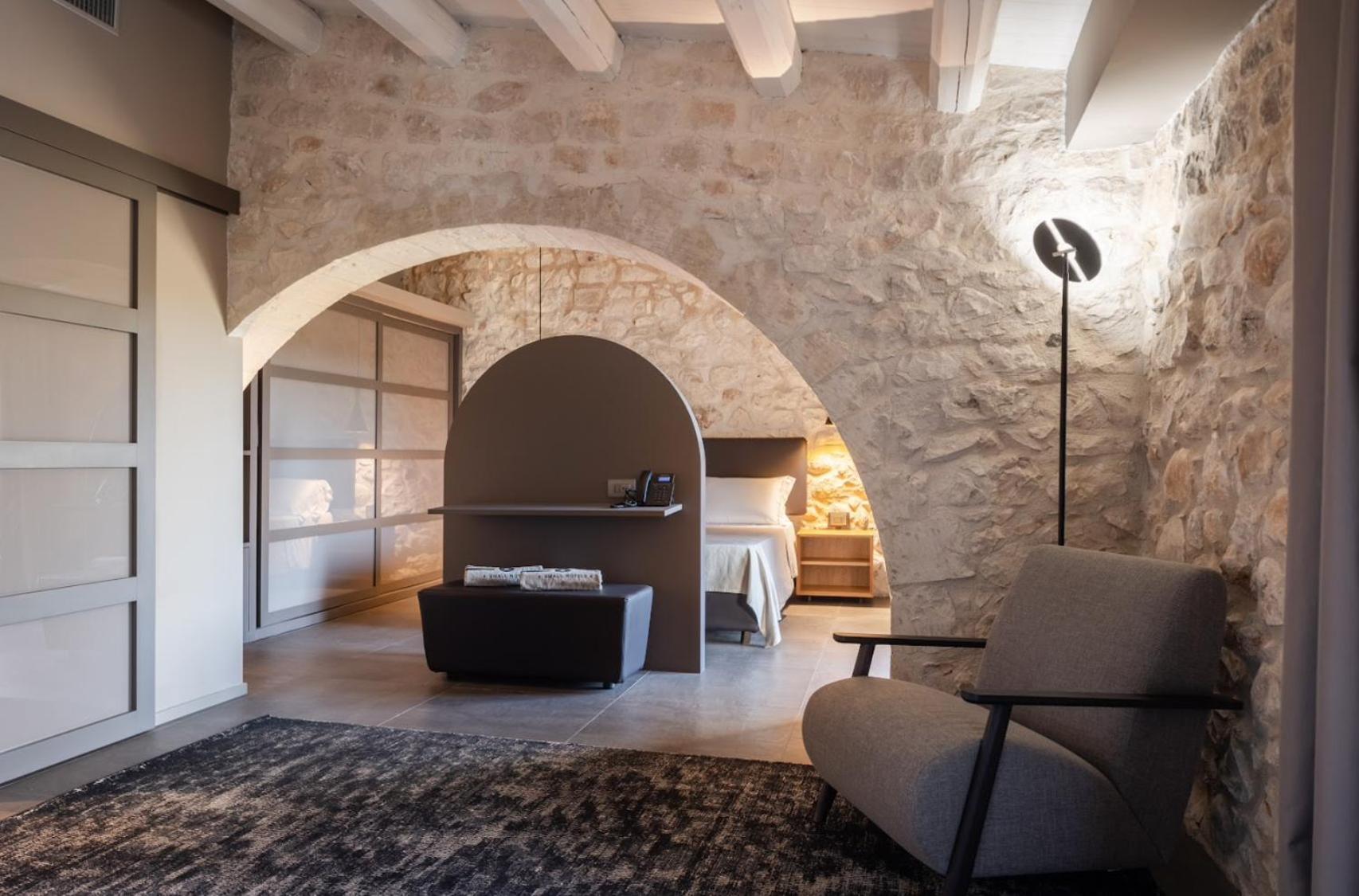 Luxury Triple Room