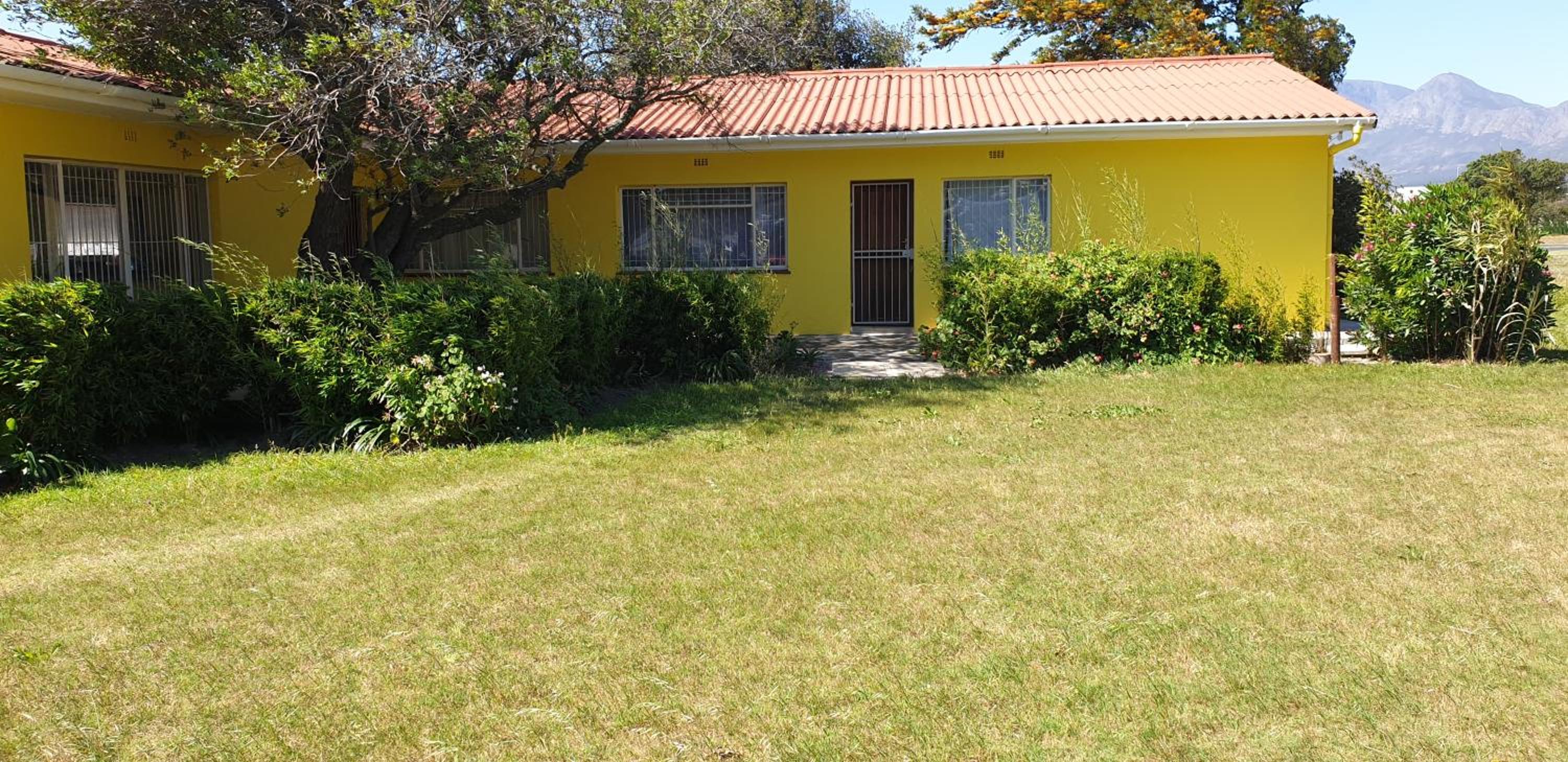 Villa with Garden View - Photo 6