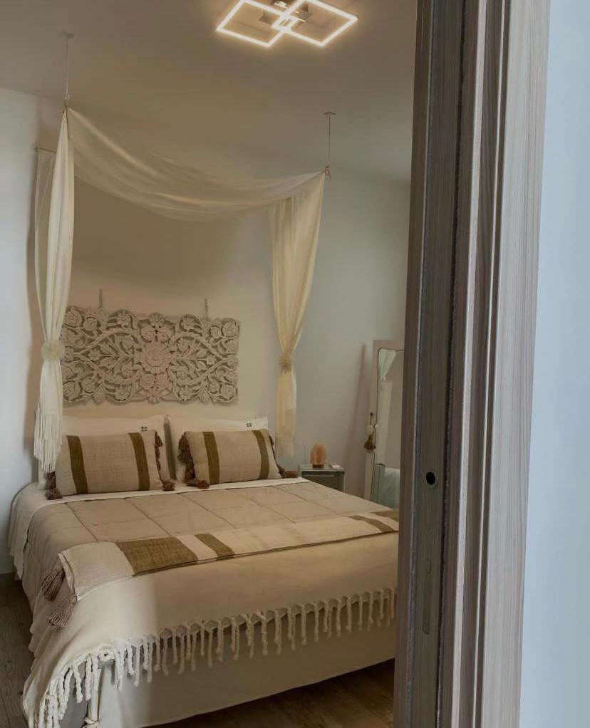 One-Bedroom Apartment - Photo 14