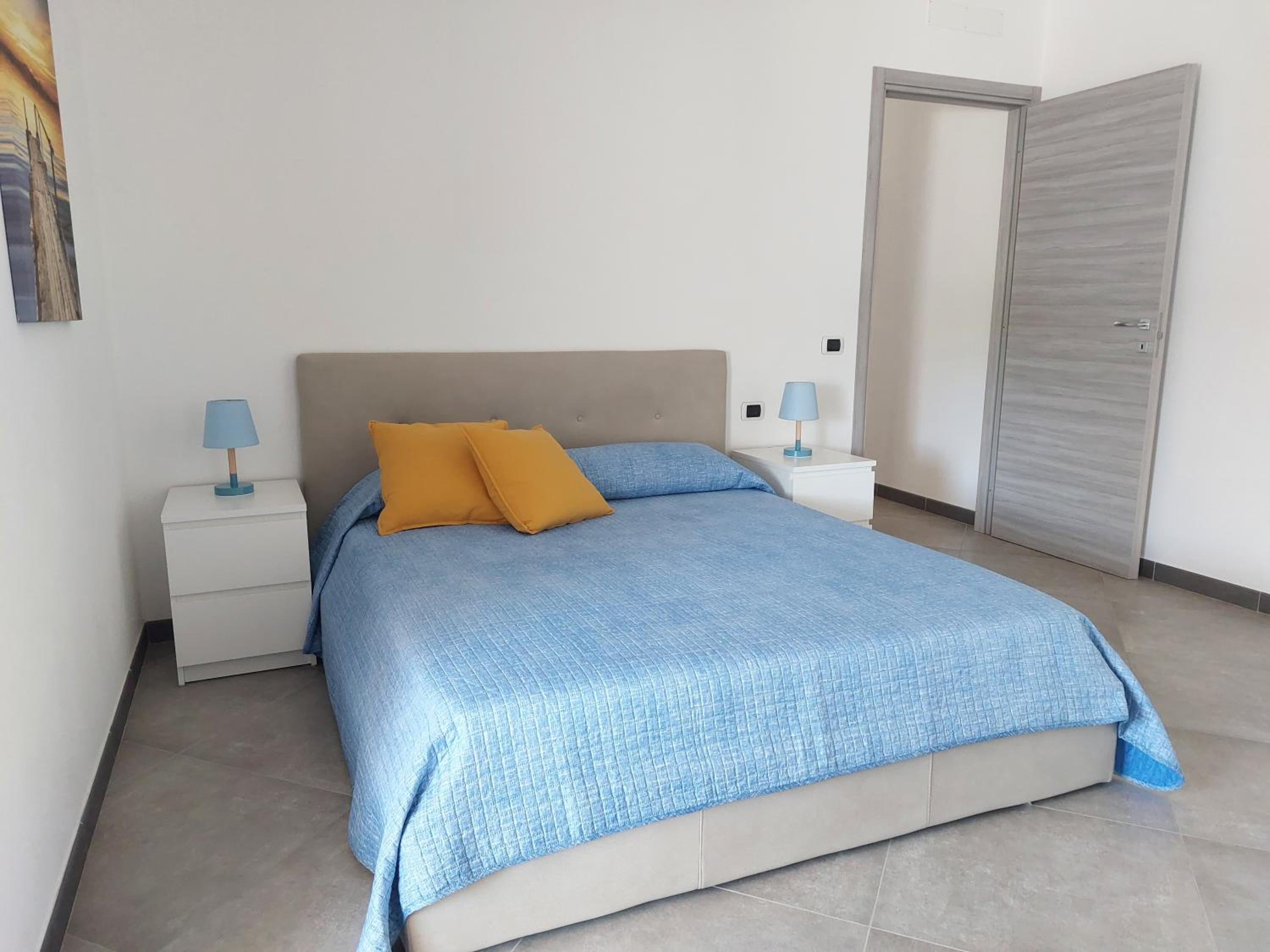One-Bedroom House photo 1