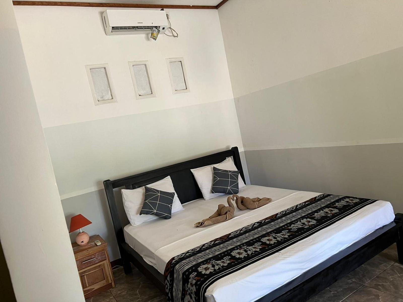 Double Room with Pool View photo 1
