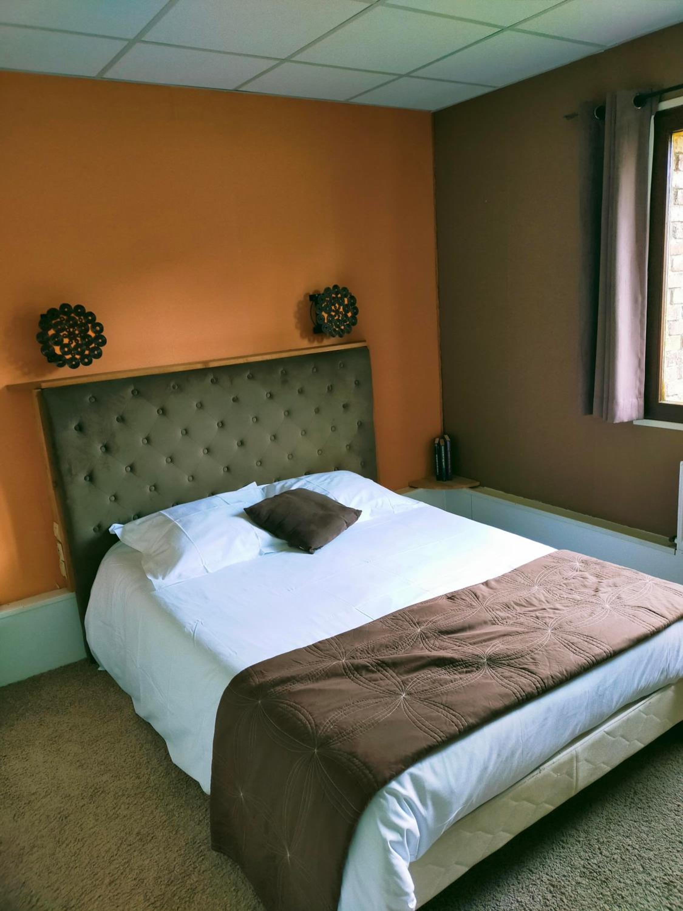 Double Room with Private Bathroom photo 3