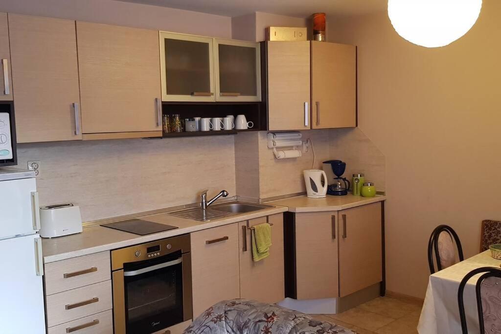 One-Bedroom Apartment - Photo 30