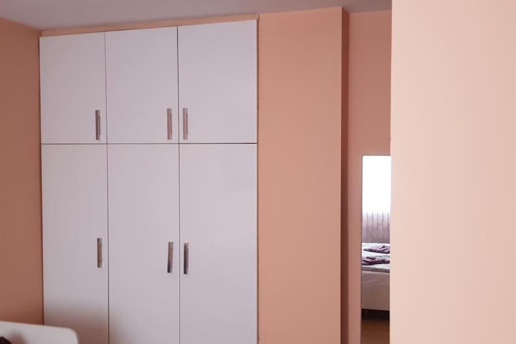 One-Bedroom Apartment - Photo 12