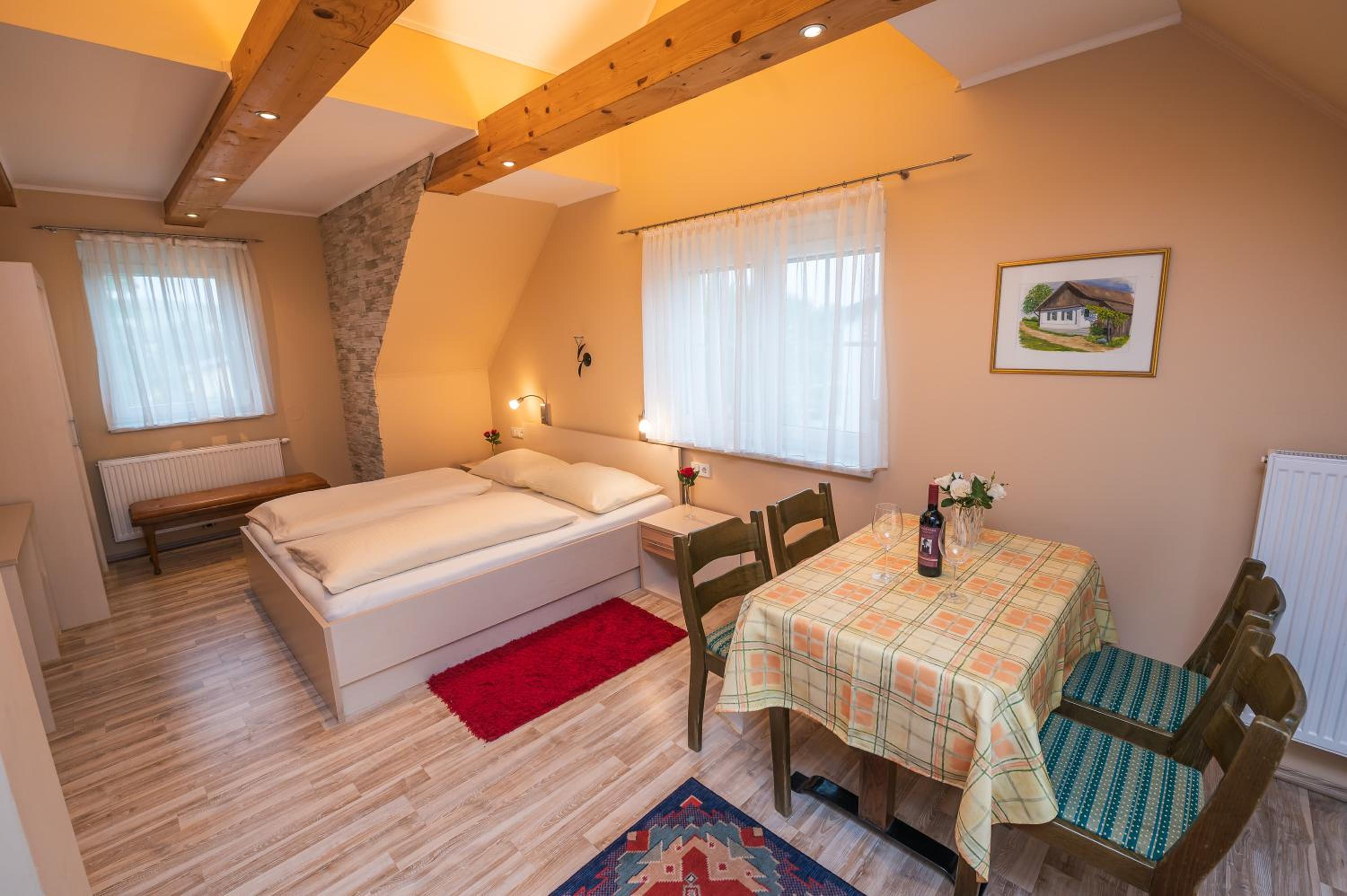 Junior Suite with Balcony - Landhaus photo 3