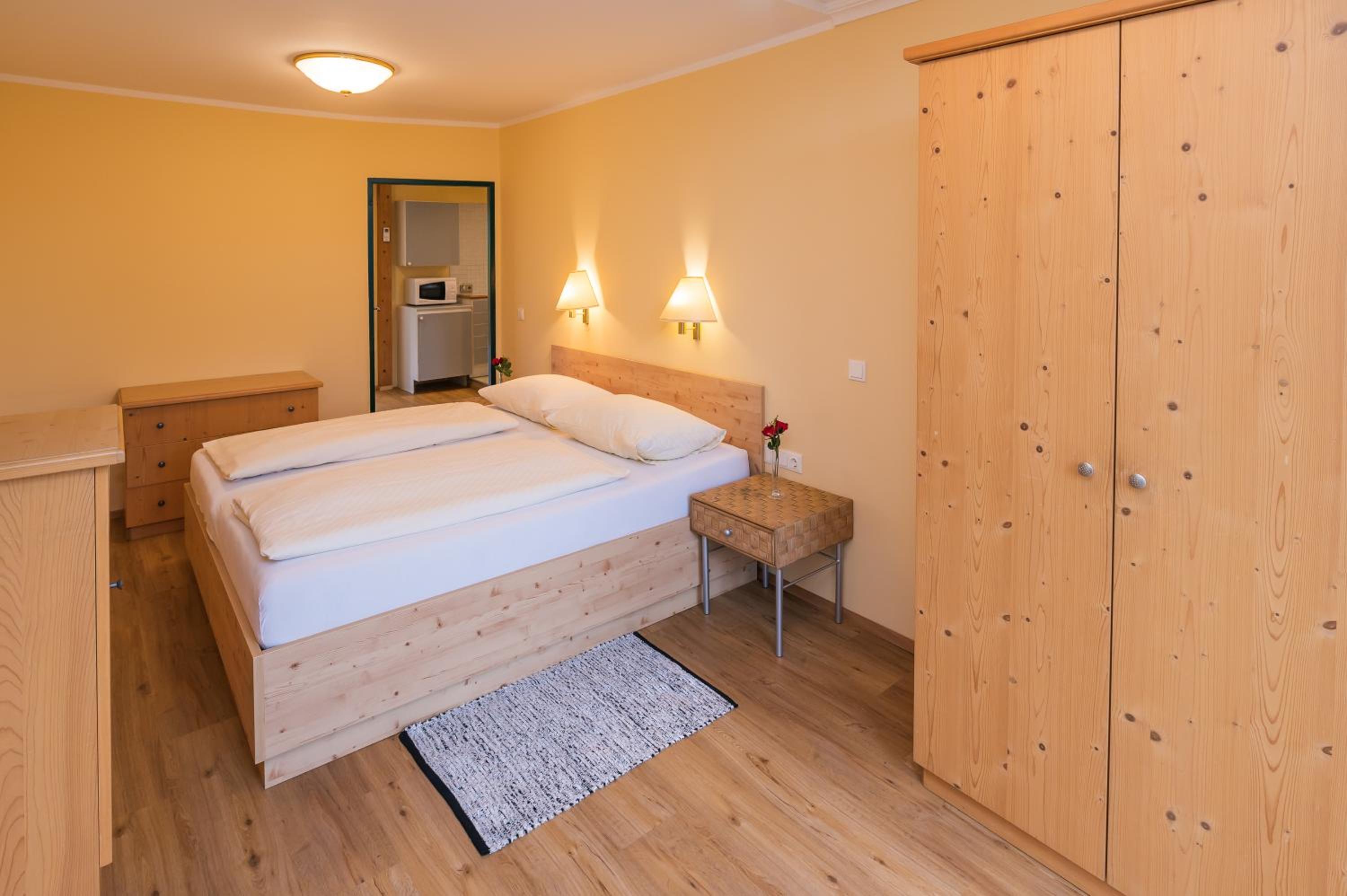 One-Bedroom Apartment - Berner Haus photo 2