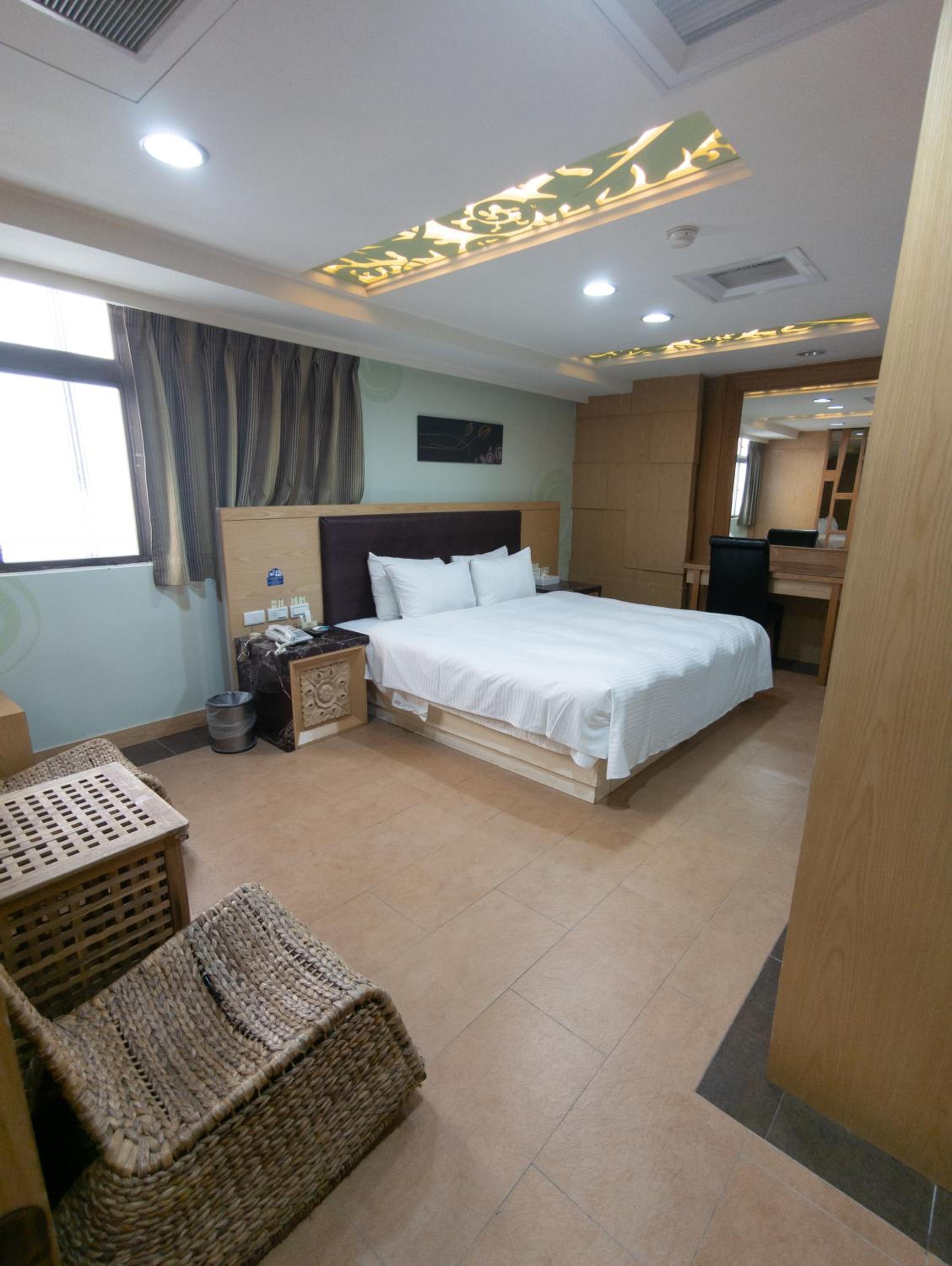Deluxe Double Room photo 3