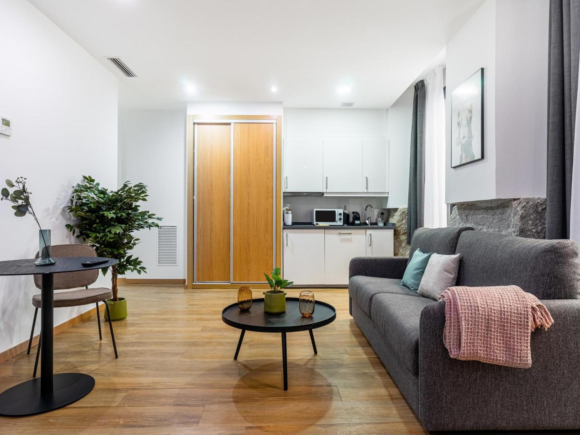 Studio Apartment - Ground Floor