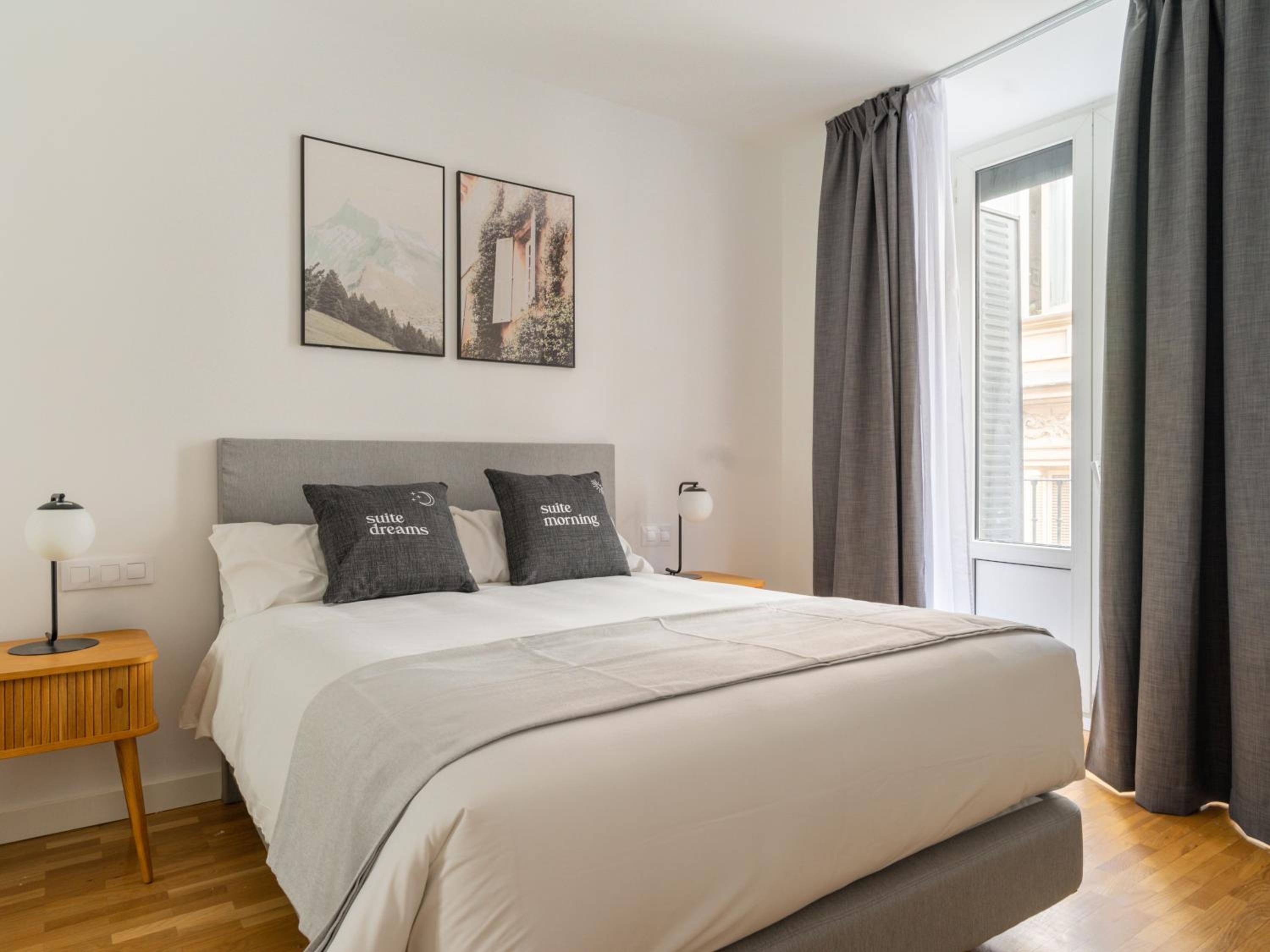 Two-Bedroom Apartment with Balcony thumbnail 6