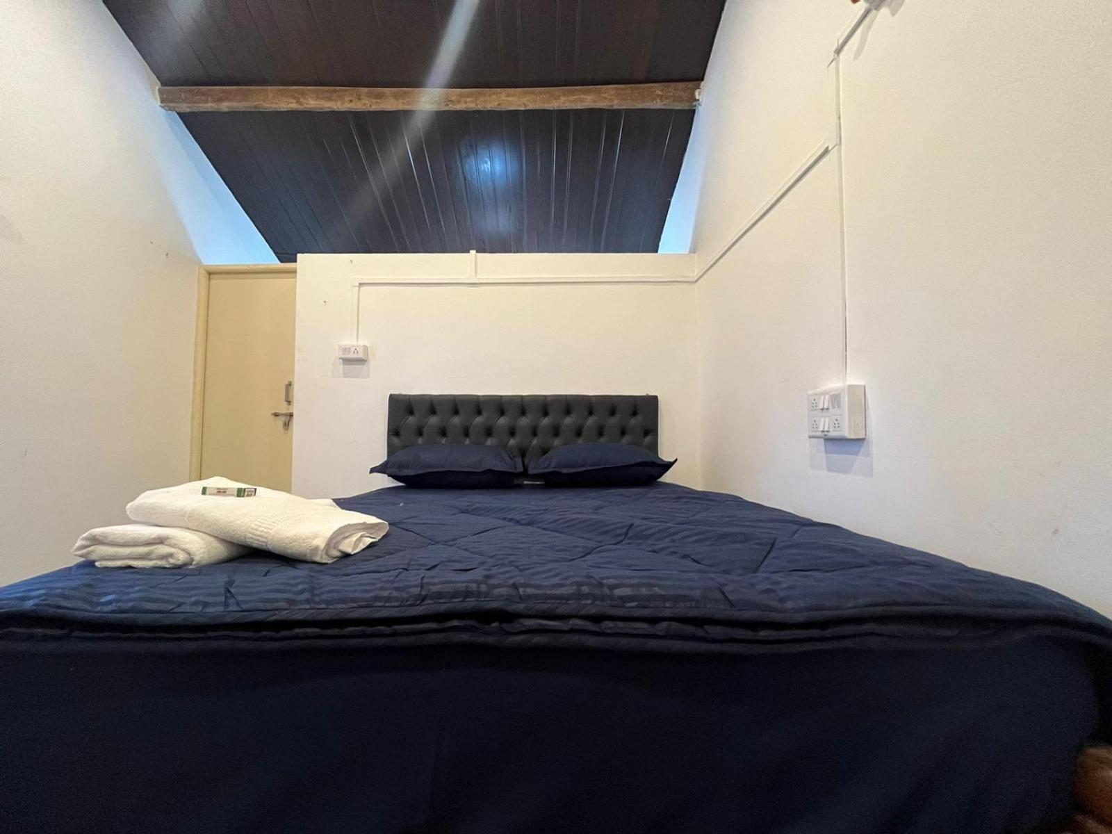 Deluxe Room - Photo 1
