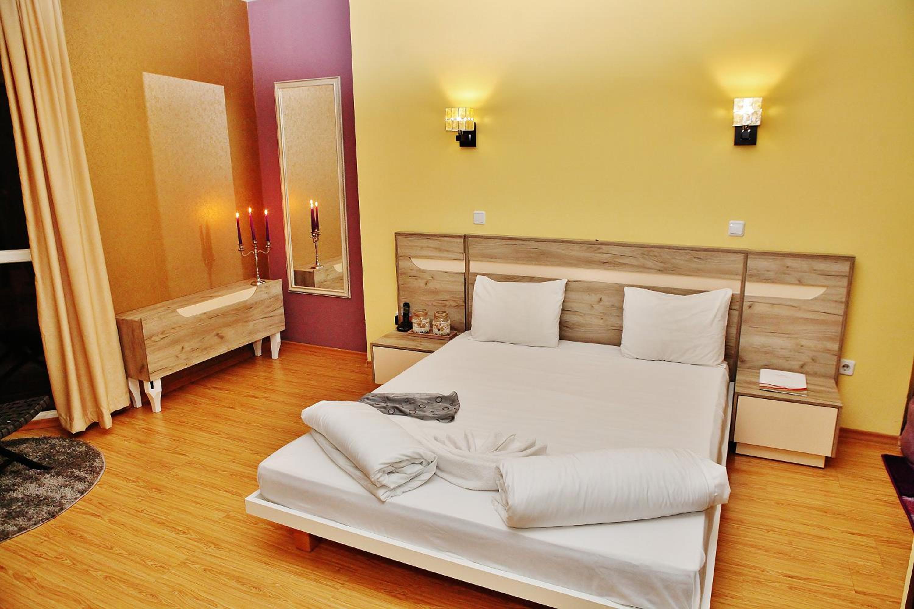 Deluxe Double Room photo 2