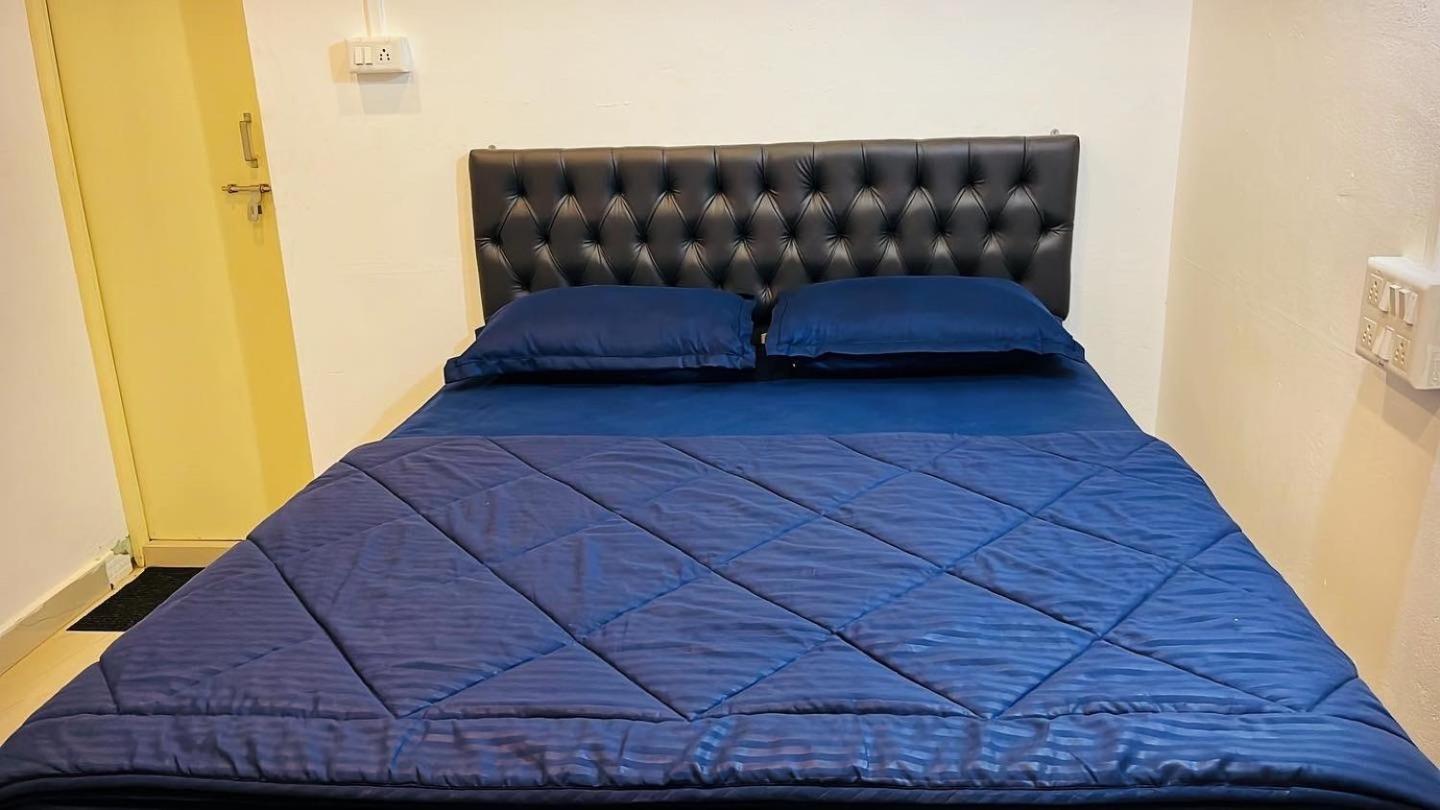 Deluxe Room - Photo 11