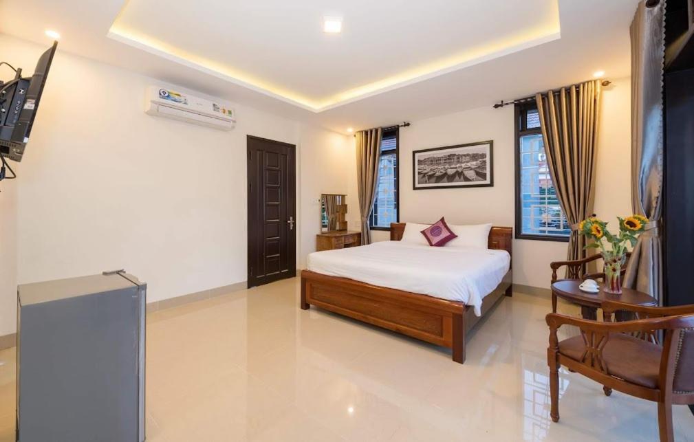 Deluxe Double Room - Photo 9