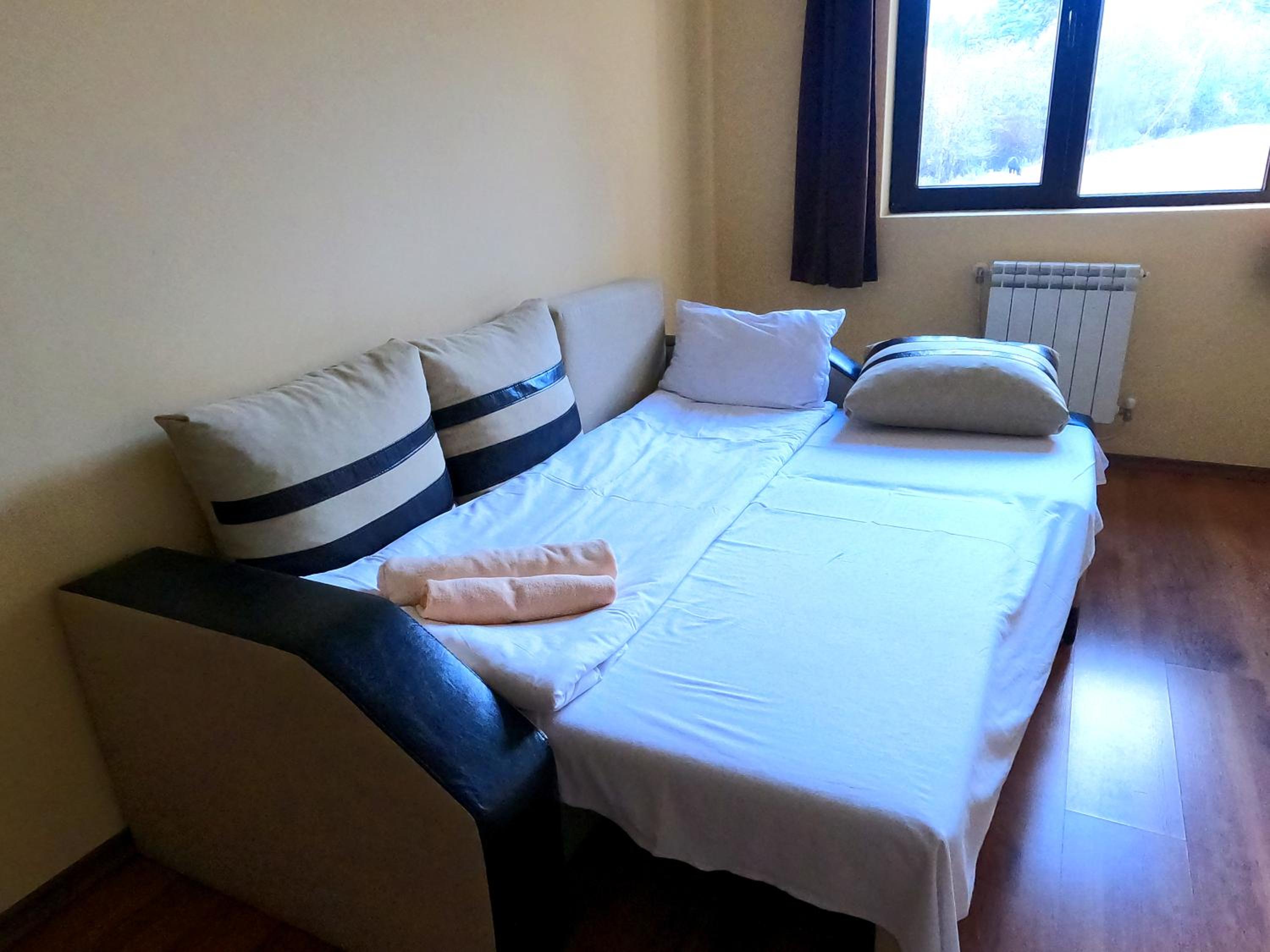 One-Bedroom Suite photo 2