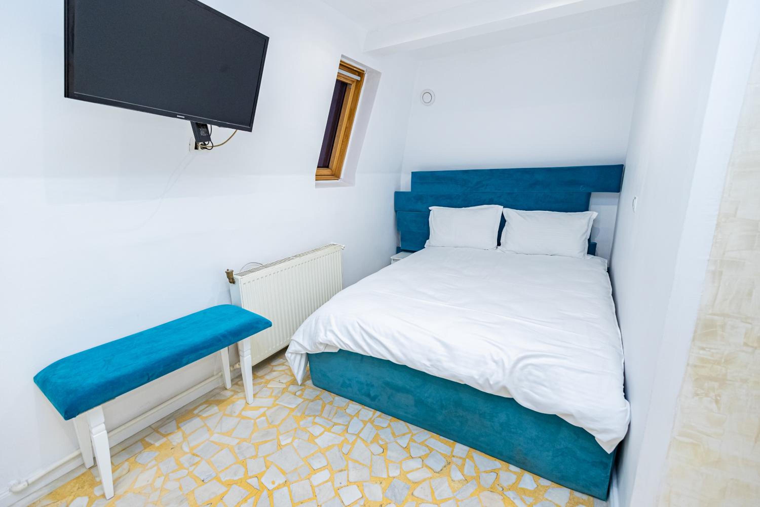 Deluxe Double Room - Photo 3