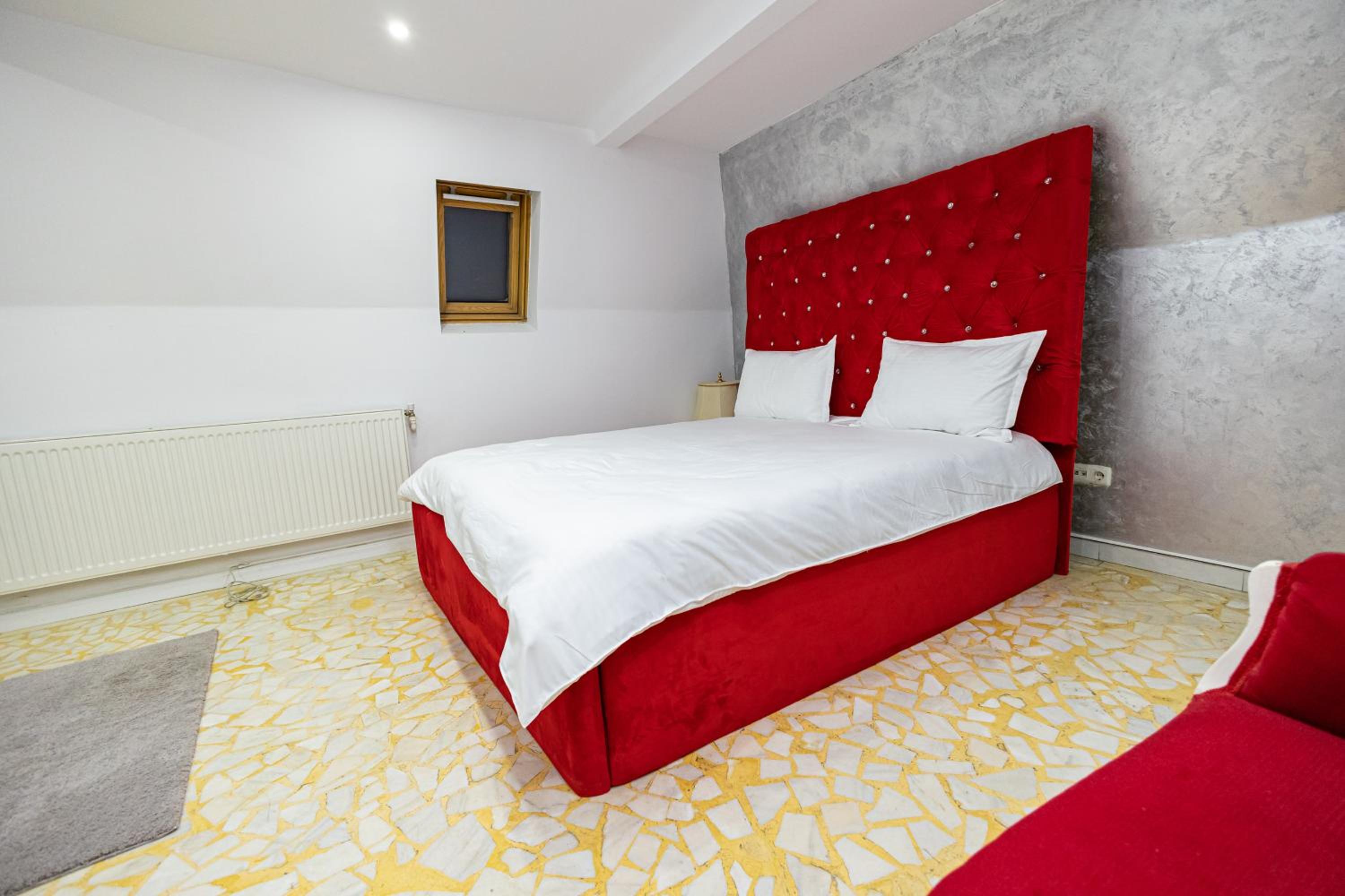 Deluxe Double Room - Photo 2