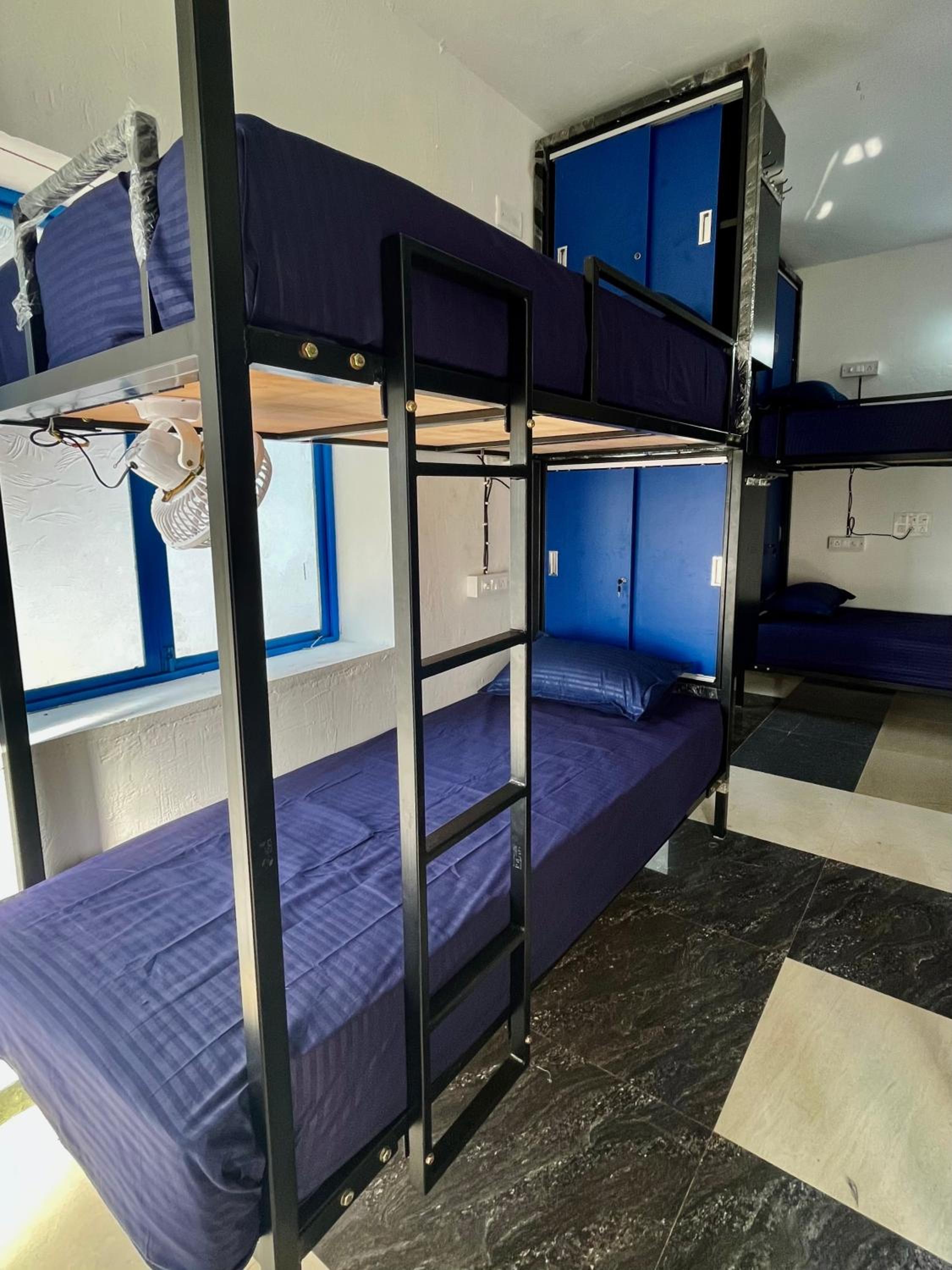Bed in 6-Bed Mixed Dormitory Room