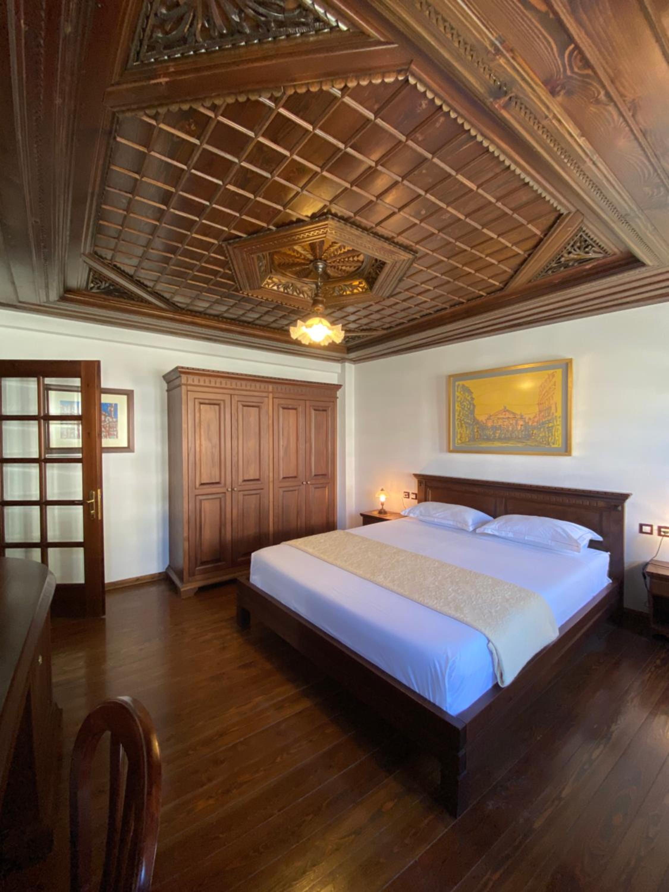 Deluxe Double Room with Castle View