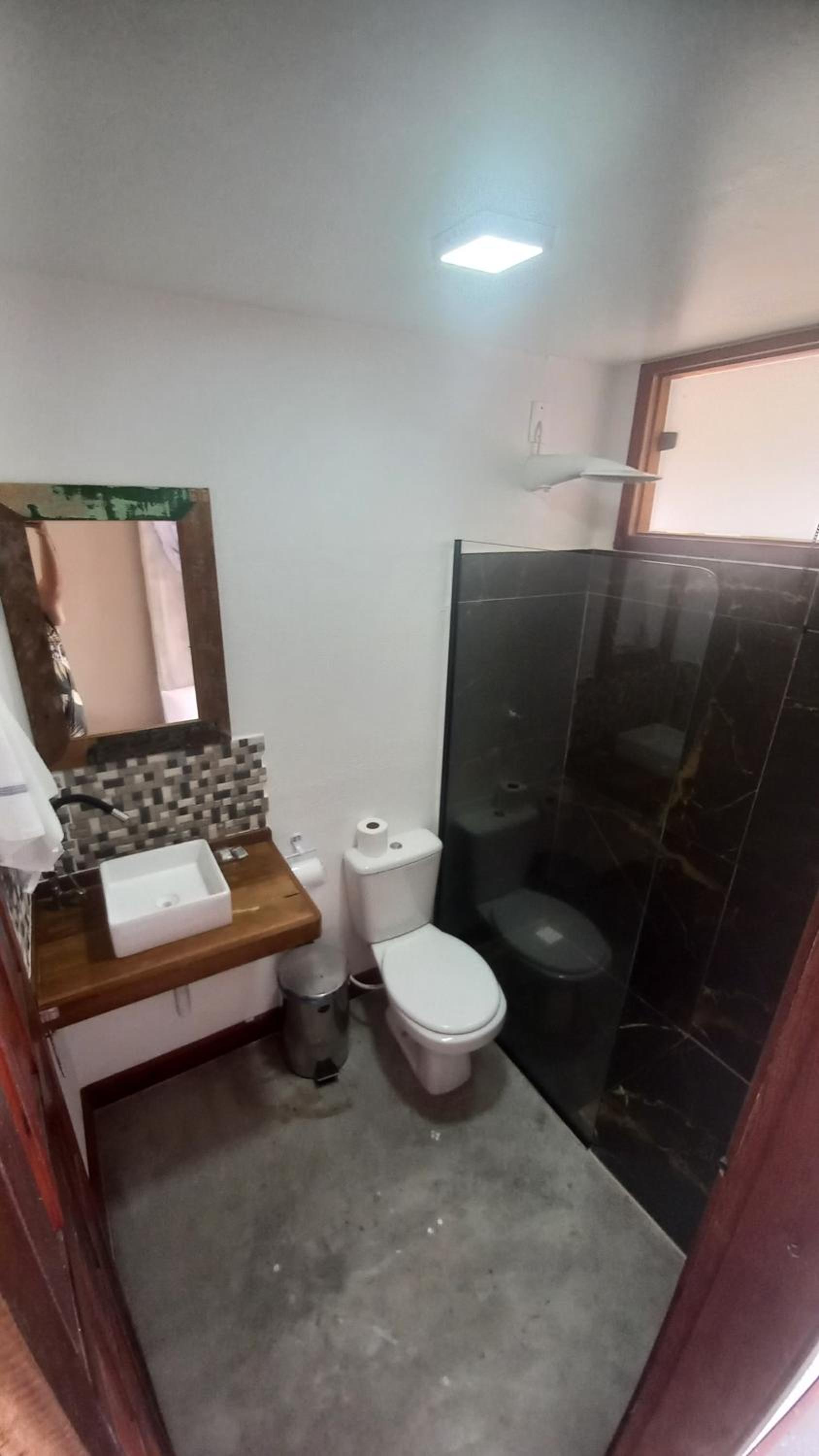 Double Room - Photo 7