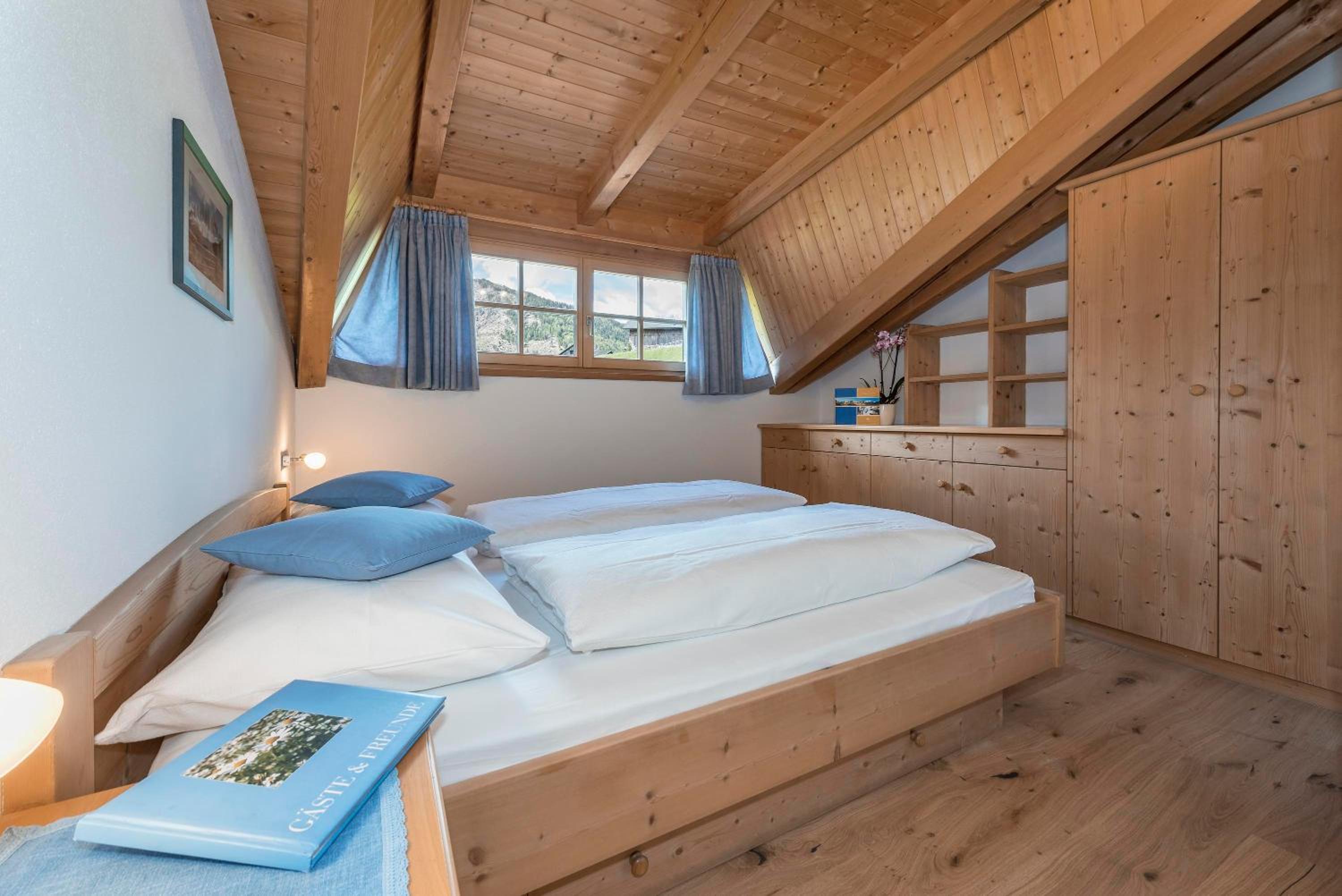Two-Bedroom Deluxe Apartment with Garden View