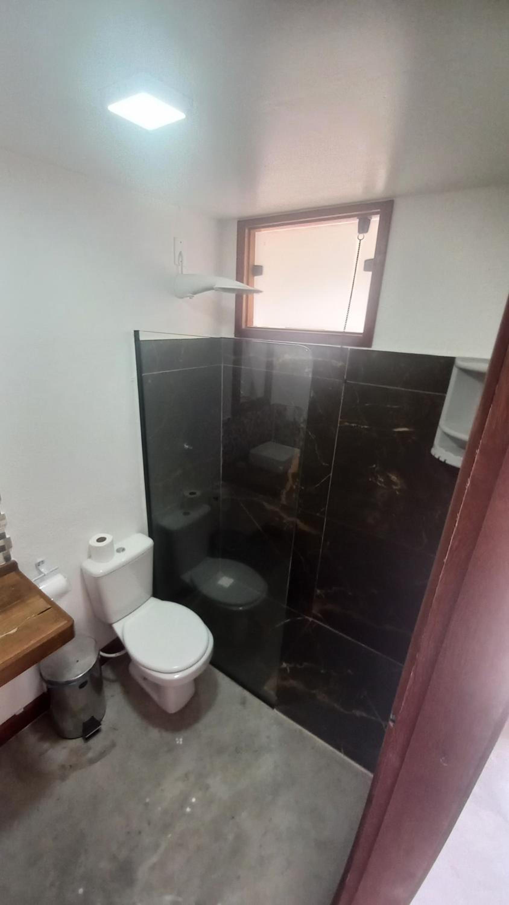 Double Room - Photo 6