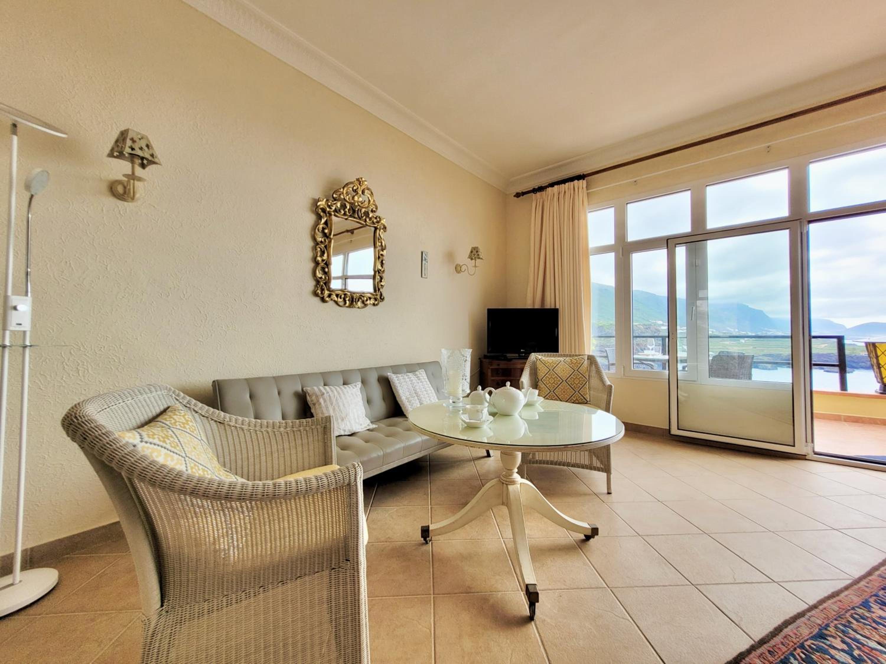 Studio with Sea View photo 2