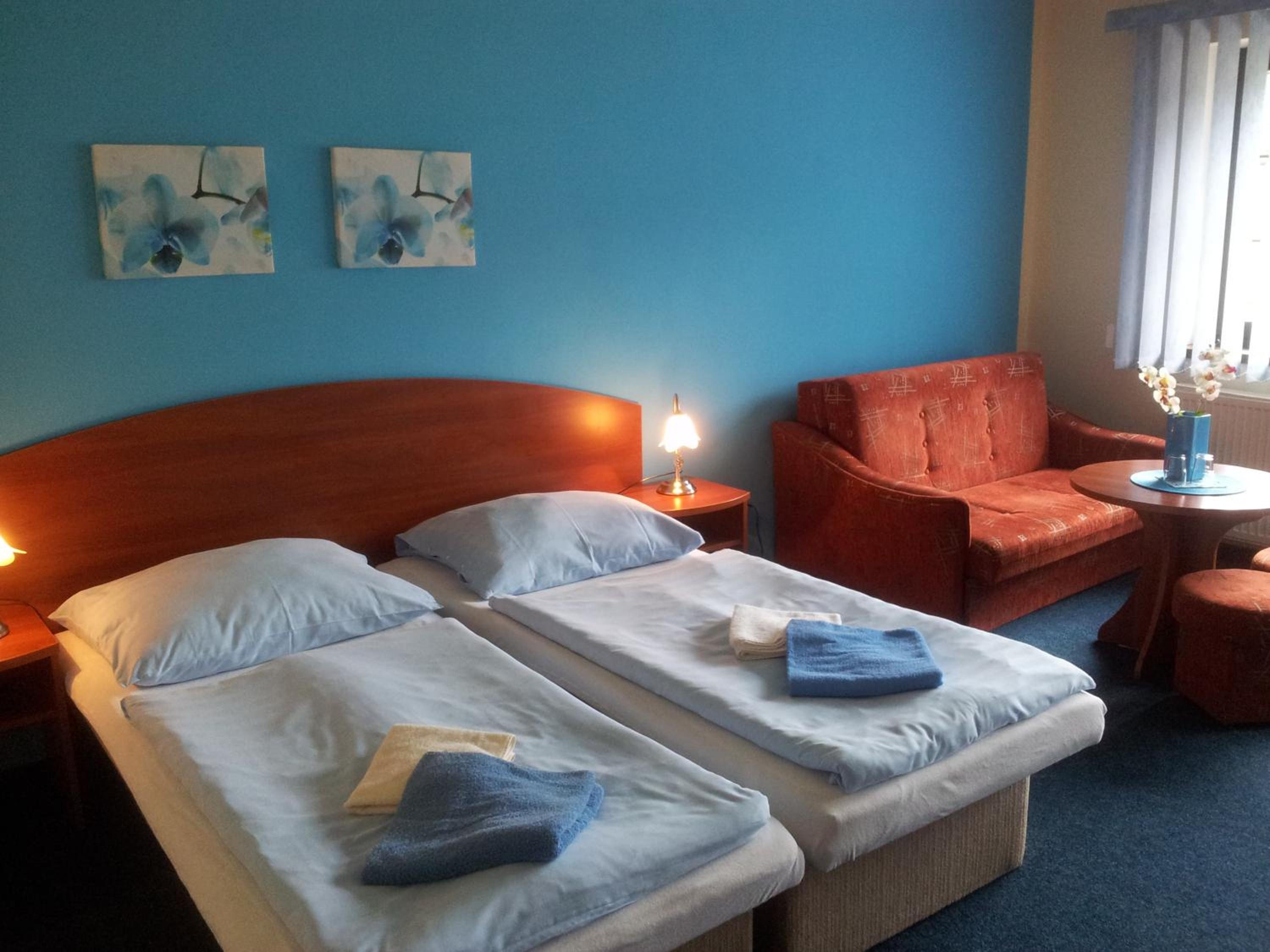 Standard Double or Twin Room - Photo 4