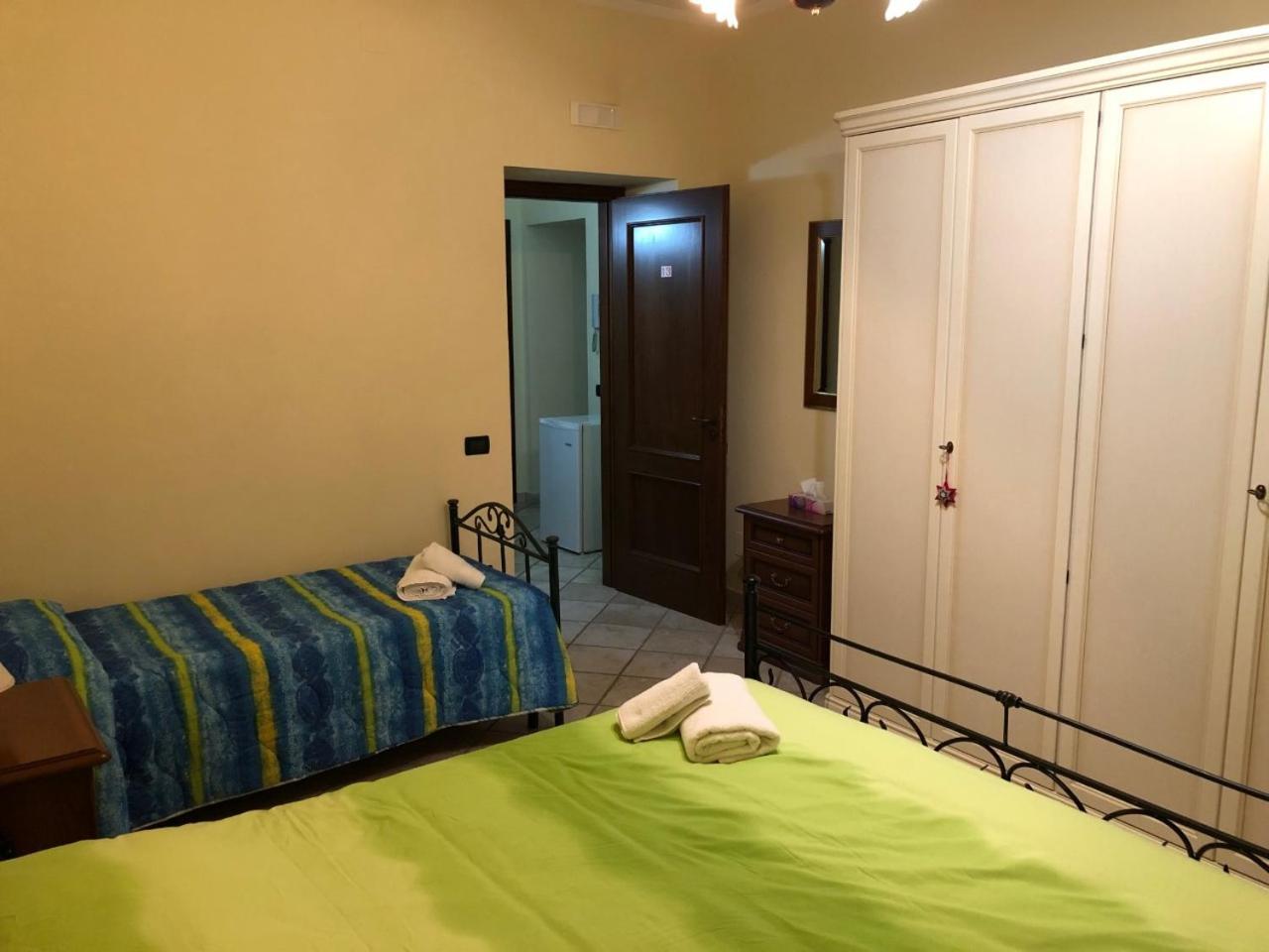 Quadruple Room - Photo 9