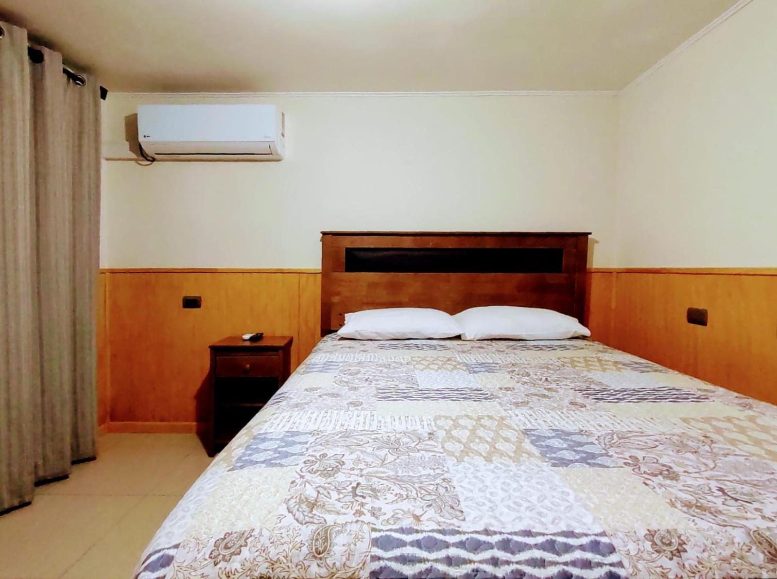 One-Bedroom House photo 1