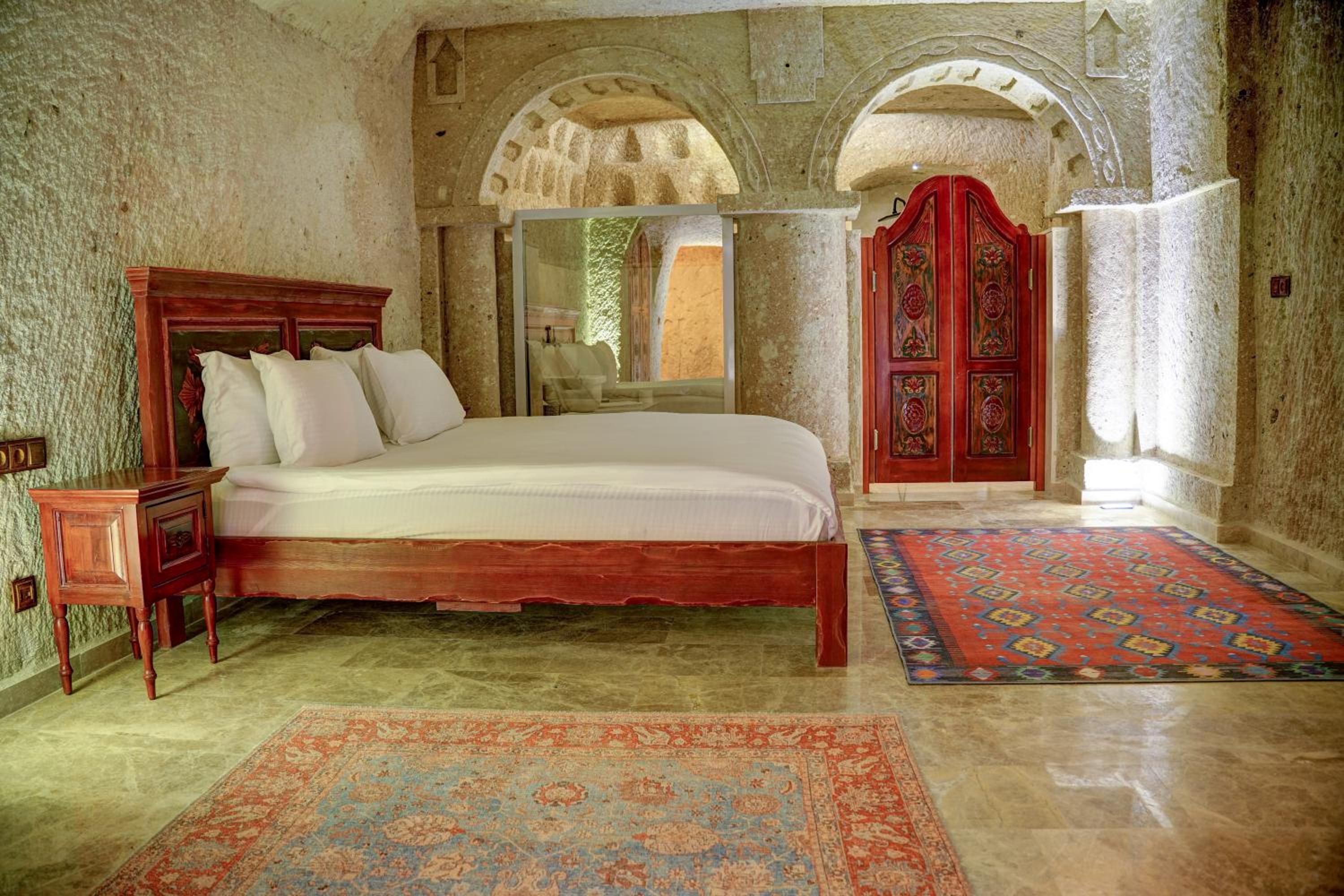 Junior Suite with Private Pool - Photo 4