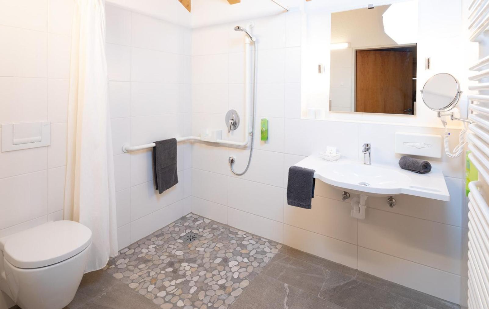 Junior Suite (130)